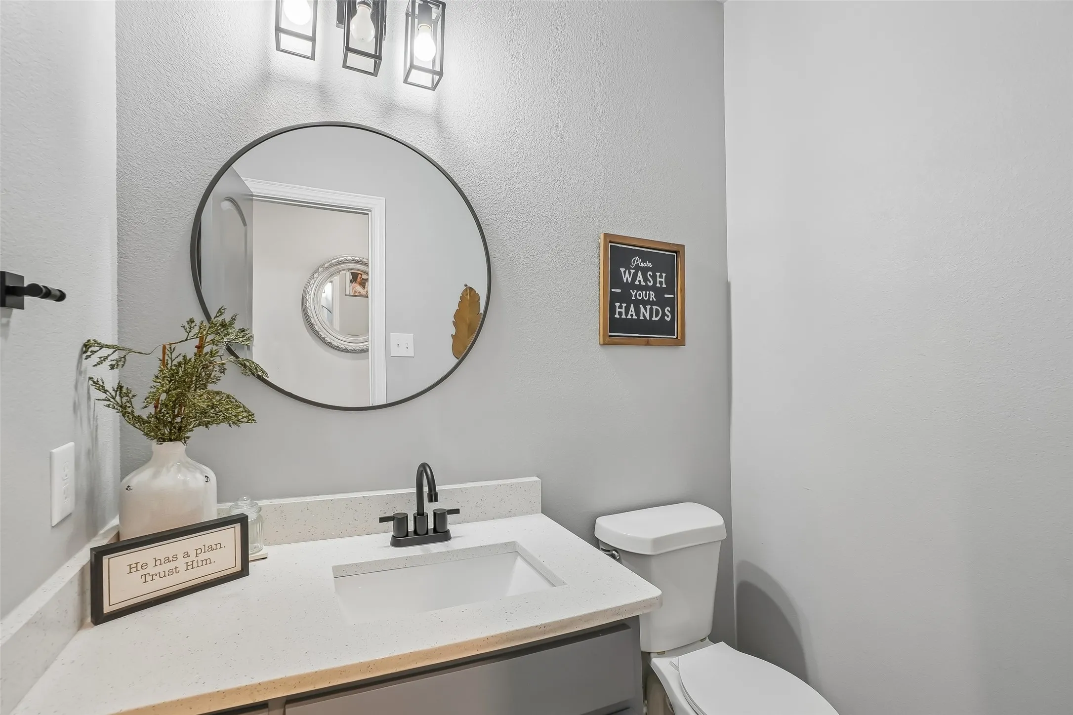 Single Family Residence For Sale in Tarrant County , 3600 Martin Street, Fort Worth, Texas 76119, 4 Bedroom, 3 Bathroom, 2 Garage spaces, 2,095 Sqft, built in 2022, mls#21363074, Real Estate Agent in Fort Worth, Homes For Sale in Tarrant county, Homes For Sale in Fort Worth, Realtor in Fort Worth Texas, Real Estate Brokerage Independent Realty Texas, Luminita Cordes Realtor