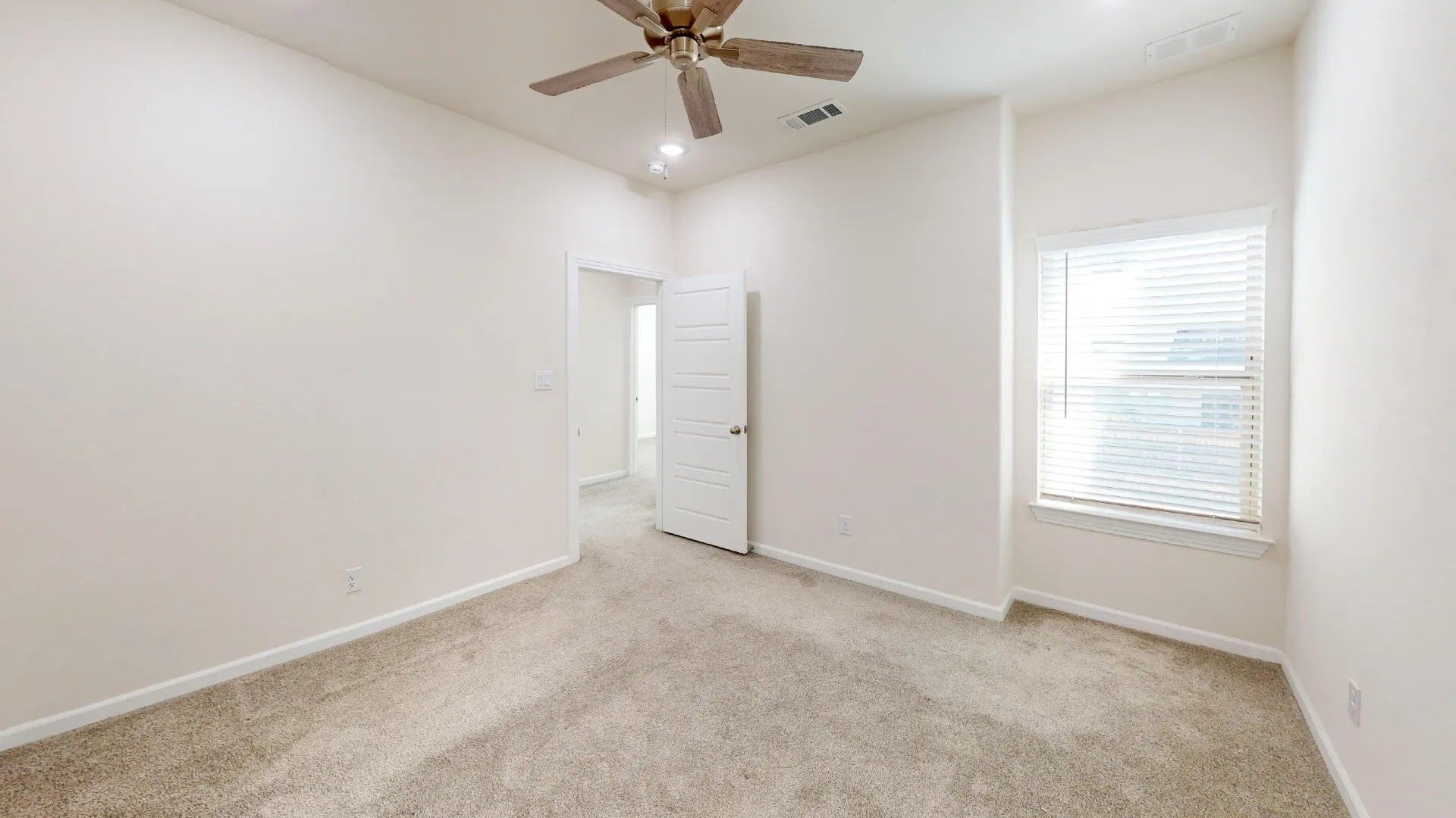 Townhouse For Rent in Denton County , 16134 Doe Lake Drive, Frisco, Texas 75068, 4 Bedroom, 3 Bathroom, 2 Garage spaces, 2,049 Sqft, built in 2021, mls#21364477, Real Estate Agent in Frisco, Homes For Rent in Denton county, Homes For Rent in Frisco, Realtor in Frisco Texas, Real Estate Brokerage Independent Realty Texas, Luminita Cordes Realtor