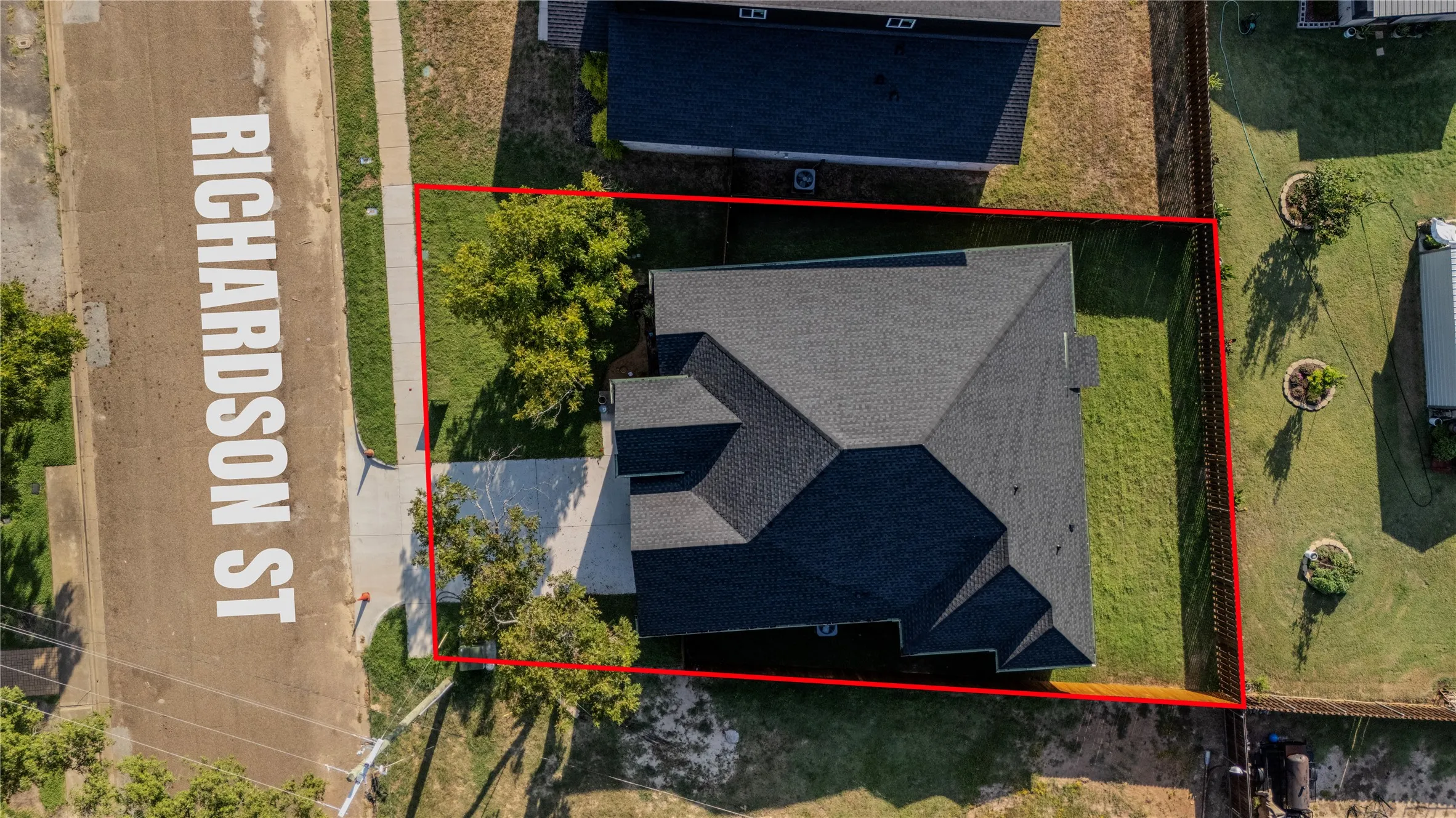 Single Family Residence For Sale in Henderson County , 505 Richardson Street, Athens, Texas 75751, 4 Bedroom, 2 Bathroom, 2 Garage spaces, 1,806 Sqft, built in 2026, mls#21364420, Real Estate Agent in Athens, Homes For Sale in Henderson county, Homes For Sale in Athens, Realtor in Athens Texas, Real Estate Brokerage Independent Realty Texas, Luminita Cordes Realtor