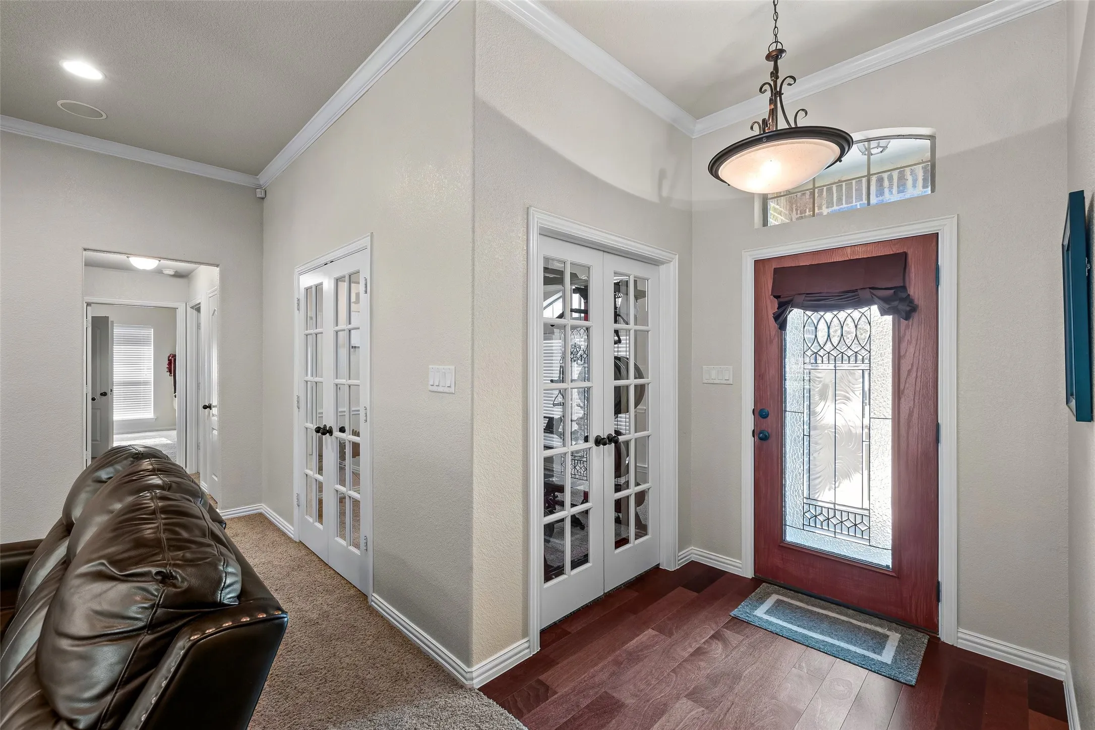 Single Family Residence For Sale in Hood County , 9719 Ravenswood Road, Granbury, Texas 76049, 3 Bedroom, 2 Bathroom, 2 Garage spaces, 1,946 Sqft, built in 2008, mls#21363269, Real Estate Agent in Granbury, Homes For Sale in Hood county, Homes For Sale in Granbury, Realtor in Granbury Texas, Real Estate Brokerage Independent Realty Texas, Luminita Cordes Realtor