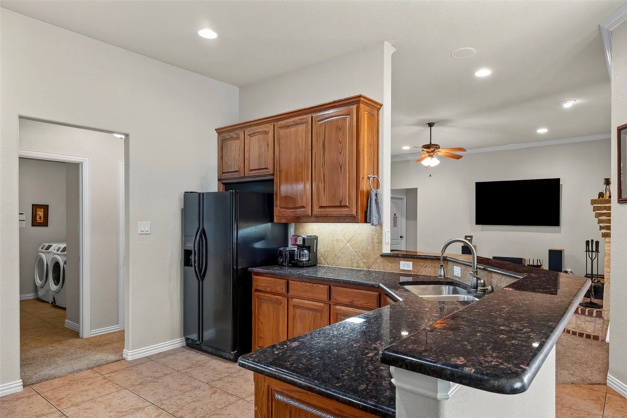 Single Family Residence For Sale in Hood County , 9719 Ravenswood Road, Granbury, Texas 76049, 3 Bedroom, 2 Bathroom, 2 Garage spaces, 1,946 Sqft, built in 2008, mls#21363269, Real Estate Agent in Granbury, Homes For Sale in Hood county, Homes For Sale in Granbury, Realtor in Granbury Texas, Real Estate Brokerage Independent Realty Texas, Luminita Cordes Realtor
