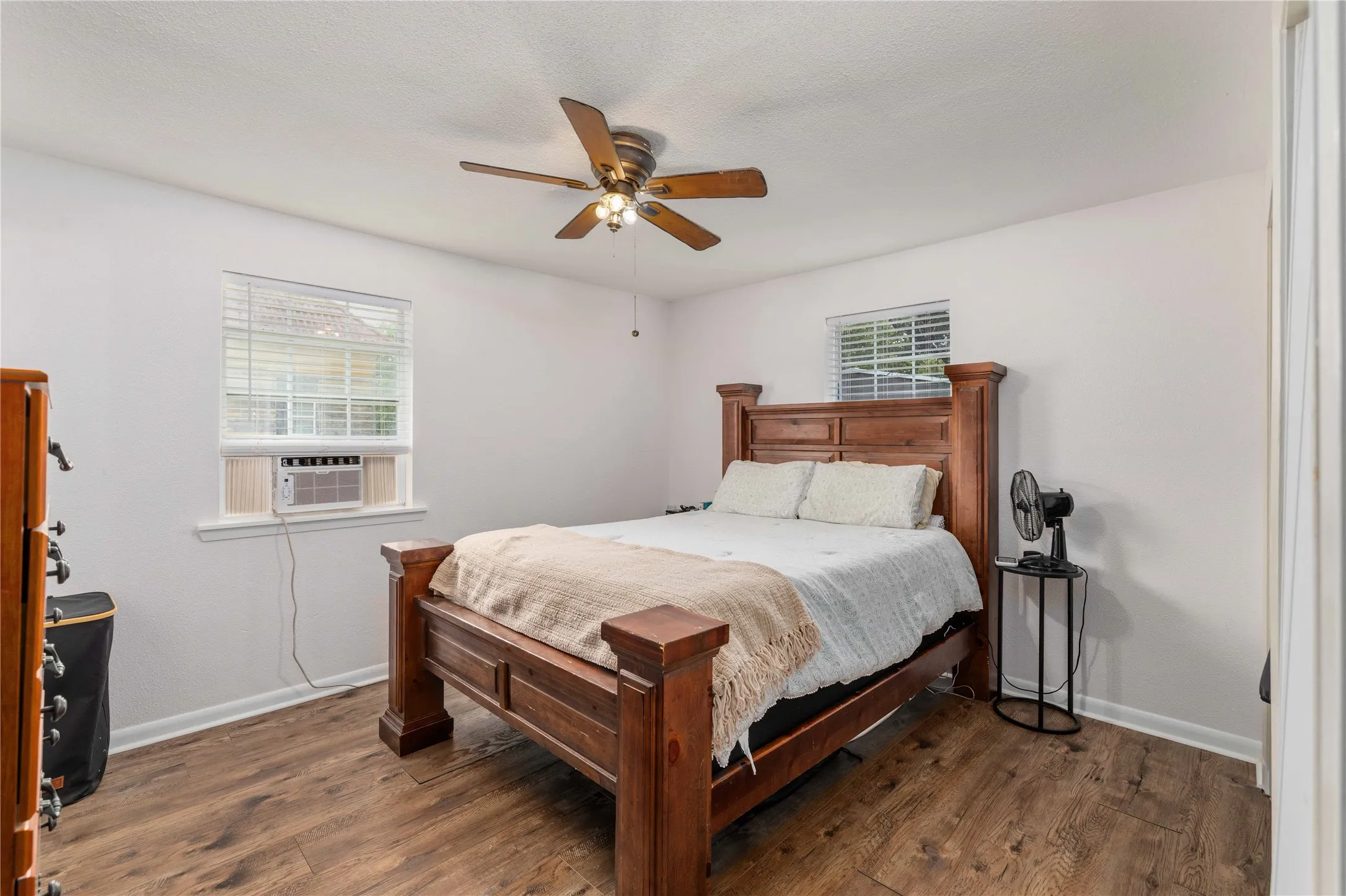 Single Family Residence For Sale in Brown County , 1303 Avenue D, Brownwood, Texas 76801, 3 Bedroom, 2 Bathroom, 1 Garage spaces, 1,134 Sqft, built in 0, mls#21363169, Real Estate Agent in Brownwood, Homes For Sale in Brown county, Homes For Sale in Brownwood, Realtor in Brownwood Texas, Real Estate Brokerage Independent Realty Texas, Luminita Cordes Realtor