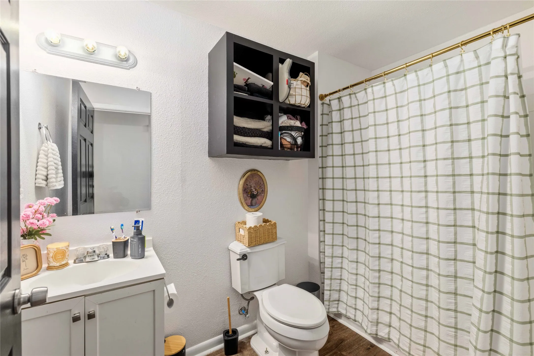 Single Family Residence For Sale in Brown County , 1303 Avenue D, Brownwood, Texas 76801, 3 Bedroom, 2 Bathroom, 1 Garage spaces, 1,134 Sqft, built in 0, mls#21363169, Real Estate Agent in Brownwood, Homes For Sale in Brown county, Homes For Sale in Brownwood, Realtor in Brownwood Texas, Real Estate Brokerage Independent Realty Texas, Luminita Cordes Realtor
