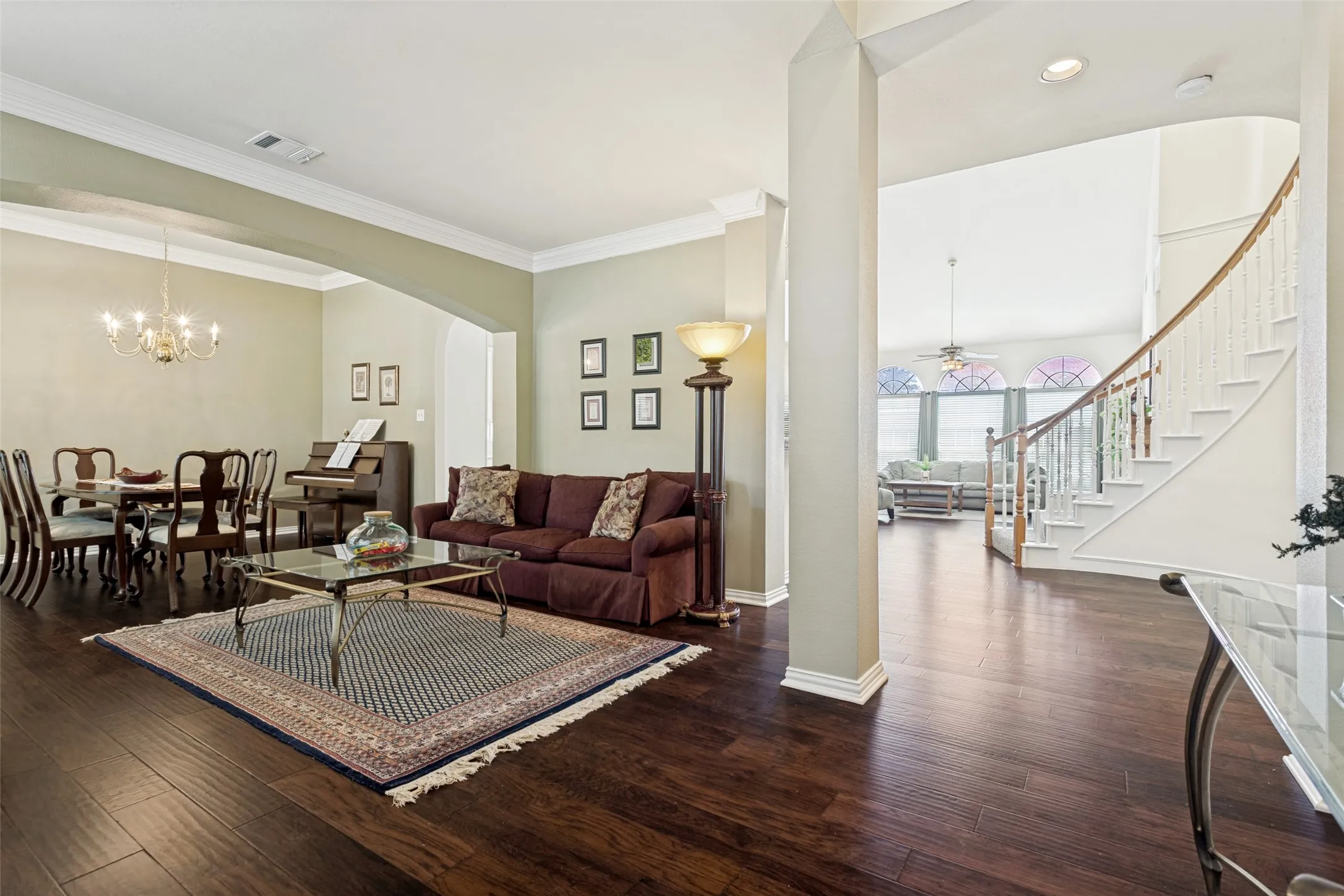 Wide open spaces from entry