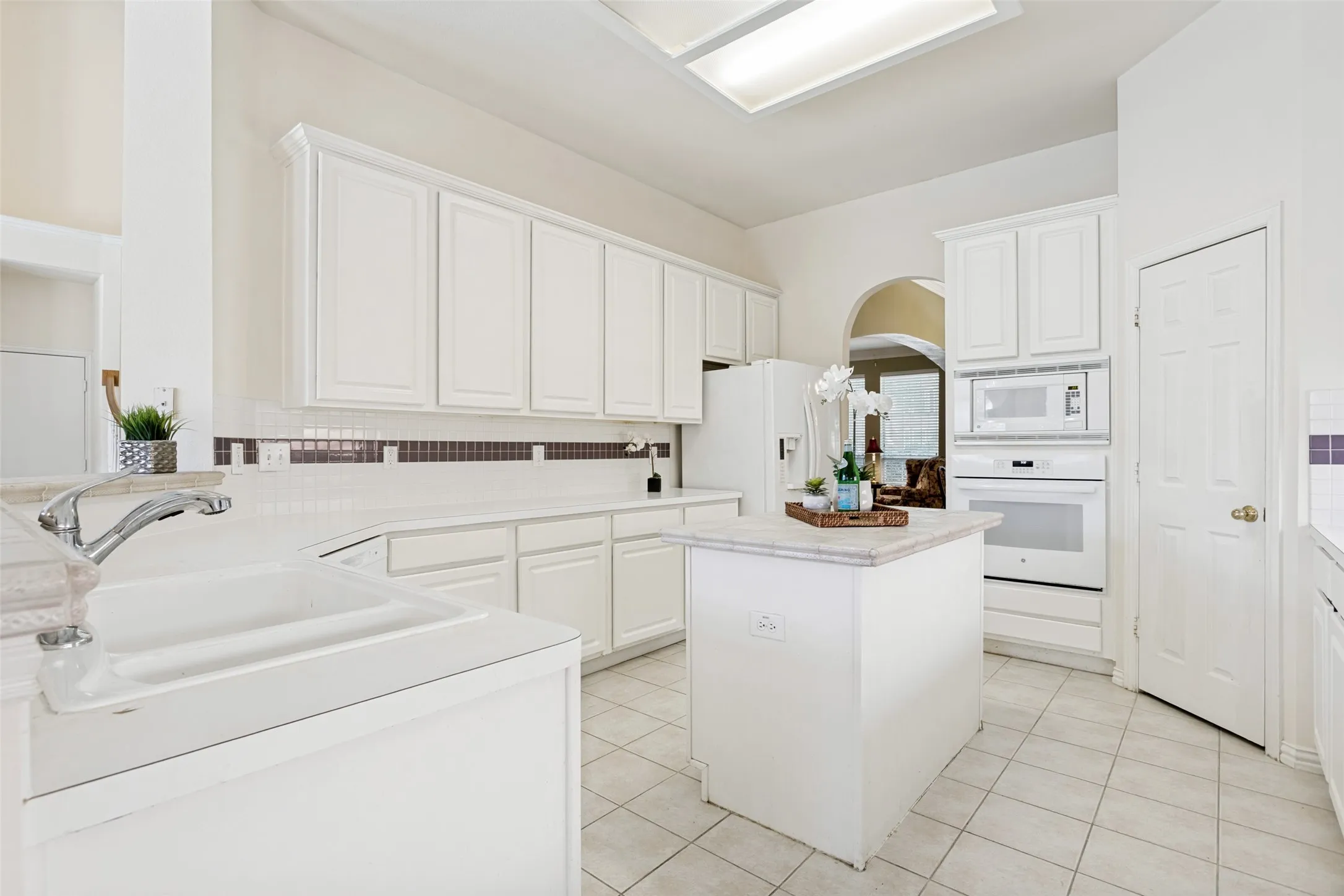 Single Family Residence For Sale in Collin County , 4308 Cedar Valley Drive, Plano, Texas 75024, 5 Bedroom, 4 Bathroom, 2 Garage spaces, 3,158 Sqft, built in 1996, mls#21359951, Real Estate Agent in Plano, Homes For Sale in Collin county, Homes For Sale in Plano, Realtor in Plano Texas, Real Estate Brokerage Independent Realty Texas, Luminita Cordes Realtor