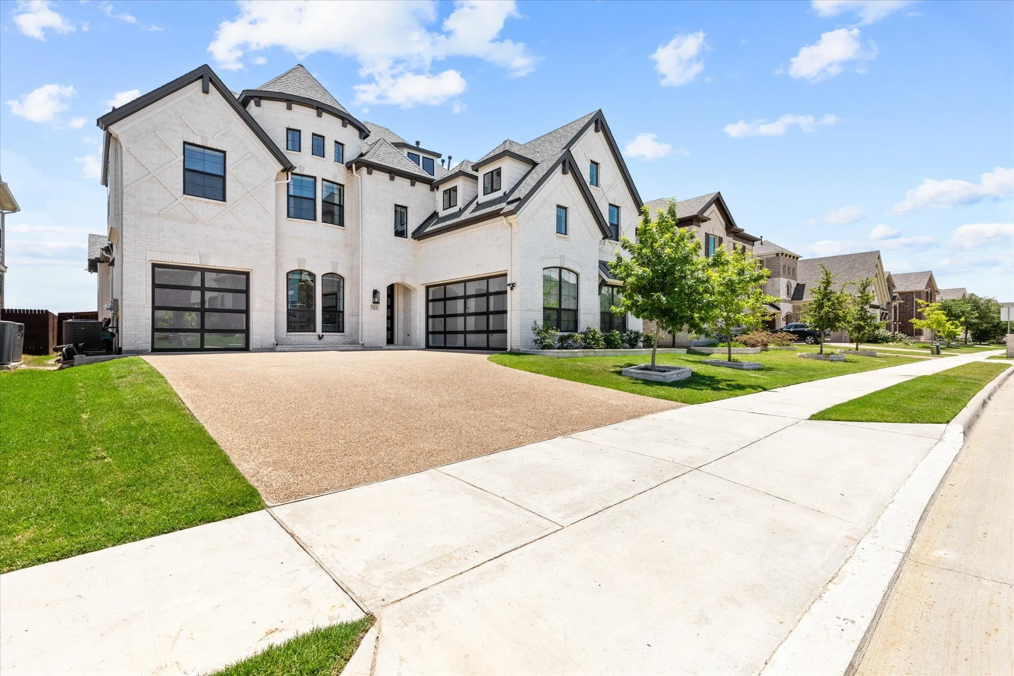Single Family Residence For Rent in Denton County , 721 Yarrow Street, Little Elm, Texas 75068, 5 Bedroom, 5 Bathroom, 3 Garage spaces, 4,082 Sqft, built in 2020, mls#21357744, Real Estate Agent in Little Elm, Homes For Rent in Denton county, Homes For Rent in Little Elm, Realtor in Little Elm Texas, Real Estate Brokerage Independent Realty Texas, Luminita Cordes Realtor