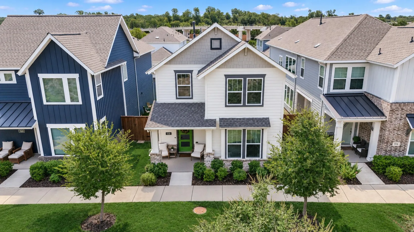 Single Family Residence For Sale in Dallas County , 1520 Jackson Street, Carrollton, Texas 75006, 3 Bedroom, 3 Bathroom, 2 Garage spaces, 2,046 Sqft, built in 2020, mls#21363293, Real Estate Agent in Carrollton, Homes For Sale in Dallas county, Homes For Sale in Carrollton, Realtor in Carrollton Texas, Real Estate Brokerage Independent Realty Texas, Luminita Cordes Realtor
