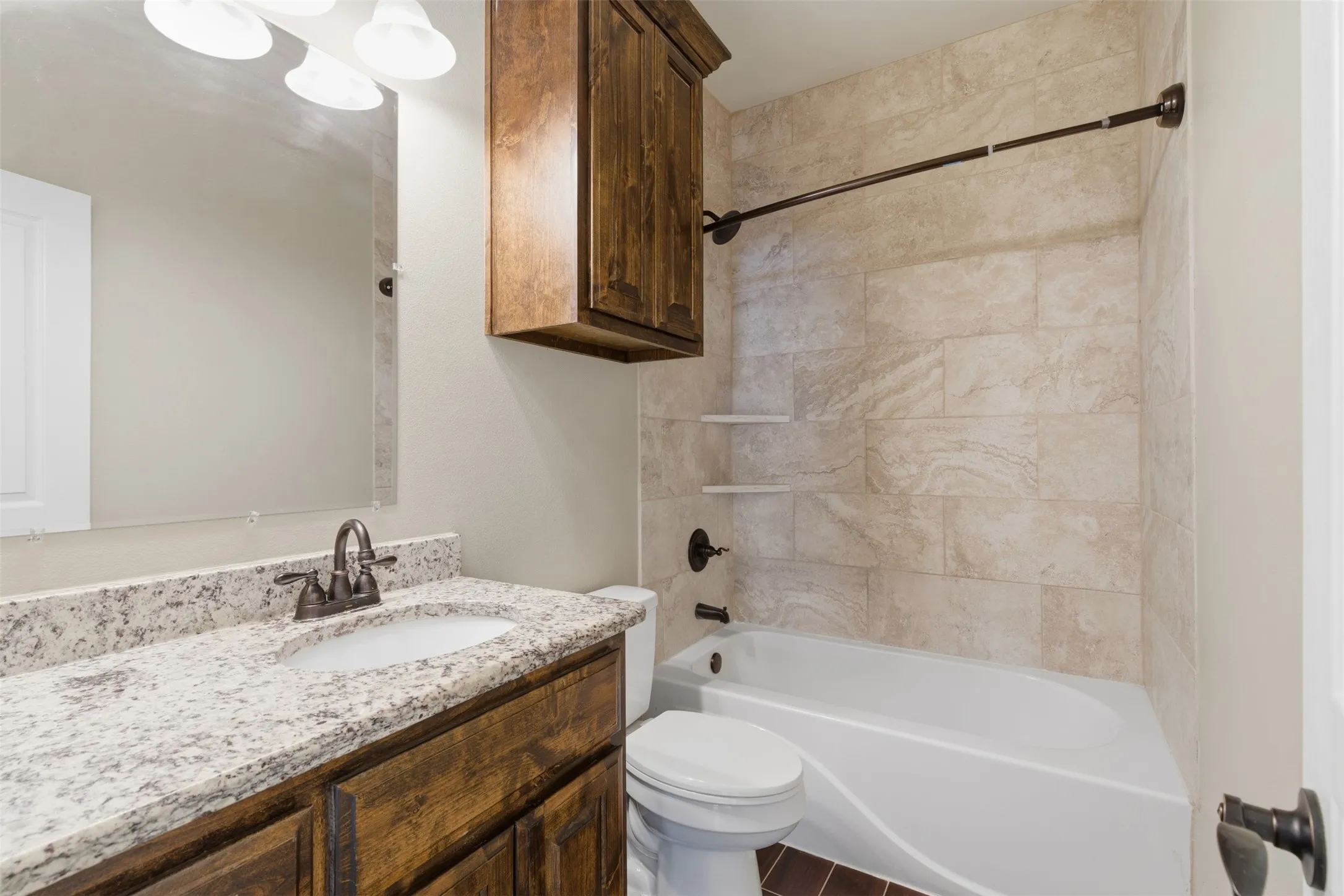 Single Family Residence For Rent in Grayson County , 1524 S Montgomery Street, Sherman, Texas 75090, 3 Bedroom, 2 Bathroom, Garage spaces, 1,265 Sqft, built in 2017, mls#21364513, Real Estate Agent in Sherman, Homes For Rent in Grayson county, Homes For Rent in Sherman, Realtor in Sherman Texas, Real Estate Brokerage Independent Realty Texas, Luminita Cordes Realtor