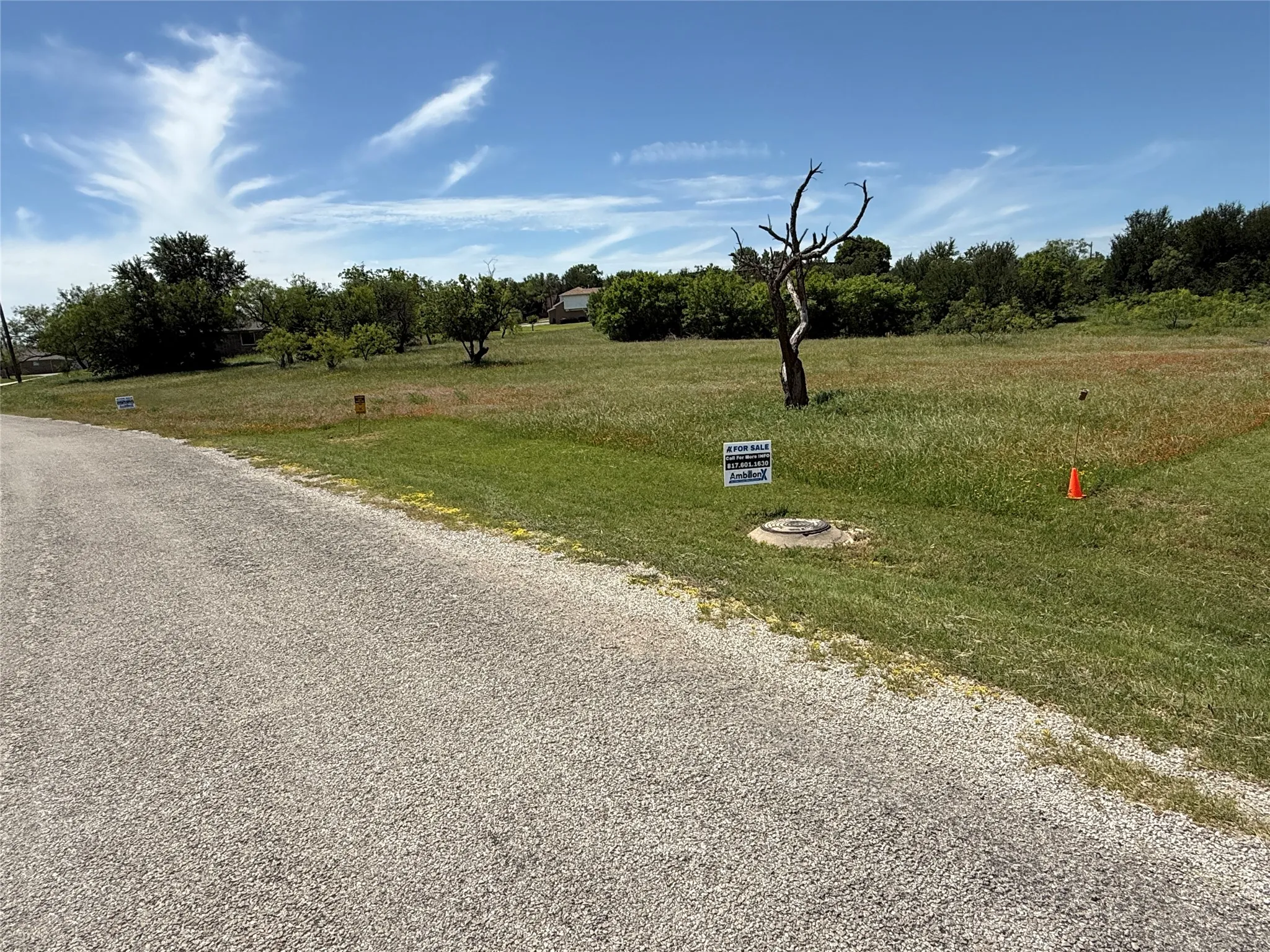 Unimproved Land For Sale in Wise County , TBD Bay Roc Lane, Runaway Bay, Texas 76426, 0, 0, Garage spaces, 0 Sqft, built in 0, Price $45,000, mls#21350260, Real Estate Agent in Runaway Bay, Homes For Sale in Wise county, Homes For Sale in Runaway Bay, Realtor in Runaway Bay Texas, Real Estate Brokerage Independent Realty Texas, Luminita Cordes Realtor