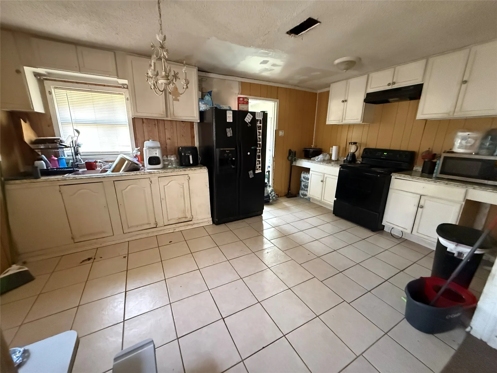 Single Family Residence For Sale in Lamar County , 1526 County Road 35980, Arthur City, Texas 75411, 2 Bedroom, 1 Bathroom, Garage spaces, 816 Sqft, built in 1997, mls#21363948, Real Estate Agent in Arthur City, Homes For Sale in Lamar county, Homes For Sale in Arthur City, Realtor in Arthur City Texas, Real Estate Brokerage Independent Realty Texas, Luminita Cordes Realtor