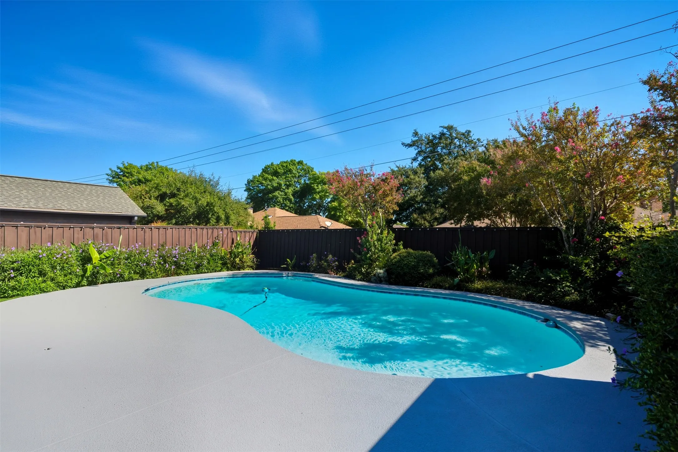 Single Family Residence For Rent in Collin County , 3512 Bender Trail, Plano, Texas 75075, 4 Bedroom, 3 Bathroom, 2 Garage spaces, 2,414 Sqft, built in 1980, Price $4,200, mls#21364514, Real Estate Agent in Plano, Homes For Rent in Collin county, Homes For Rent in Plano, Realtor in Plano Texas, Real Estate Brokerage Independent Realty Texas, Luminita Cordes Realtor