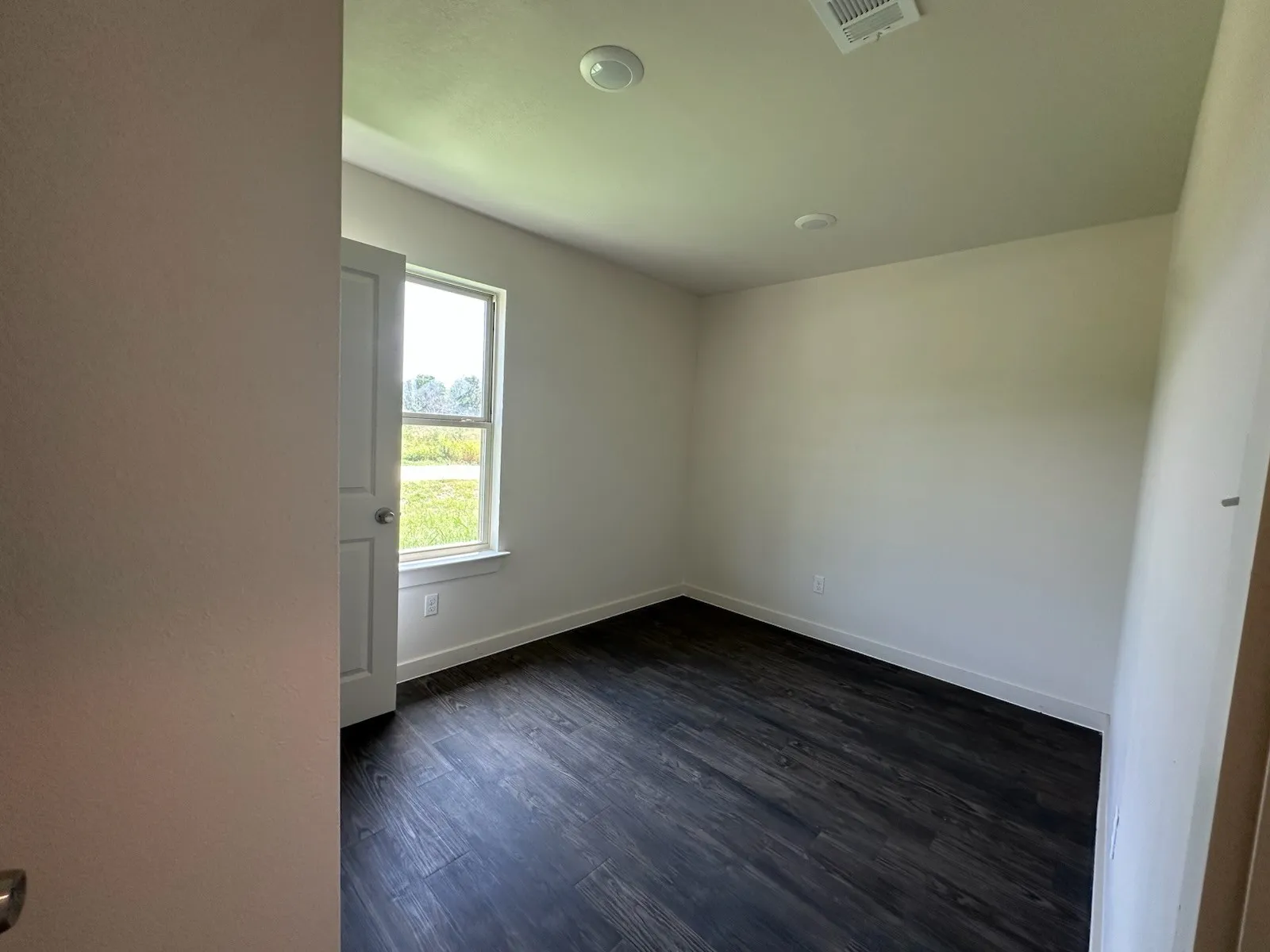 Single Family Residence For Sale in Wise County , 124 Bridlewood Lane, Runaway Bay, Texas 76426, 3 Bedroom, 2 Bathroom, Garage spaces, 1,097 Sqft, built in 2024, mls#21364505, Real Estate Agent in Runaway Bay, Homes For Sale in Wise county, Homes For Sale in Runaway Bay, Realtor in Runaway Bay Texas, Real Estate Brokerage Independent Realty Texas, Luminita Cordes Realtor