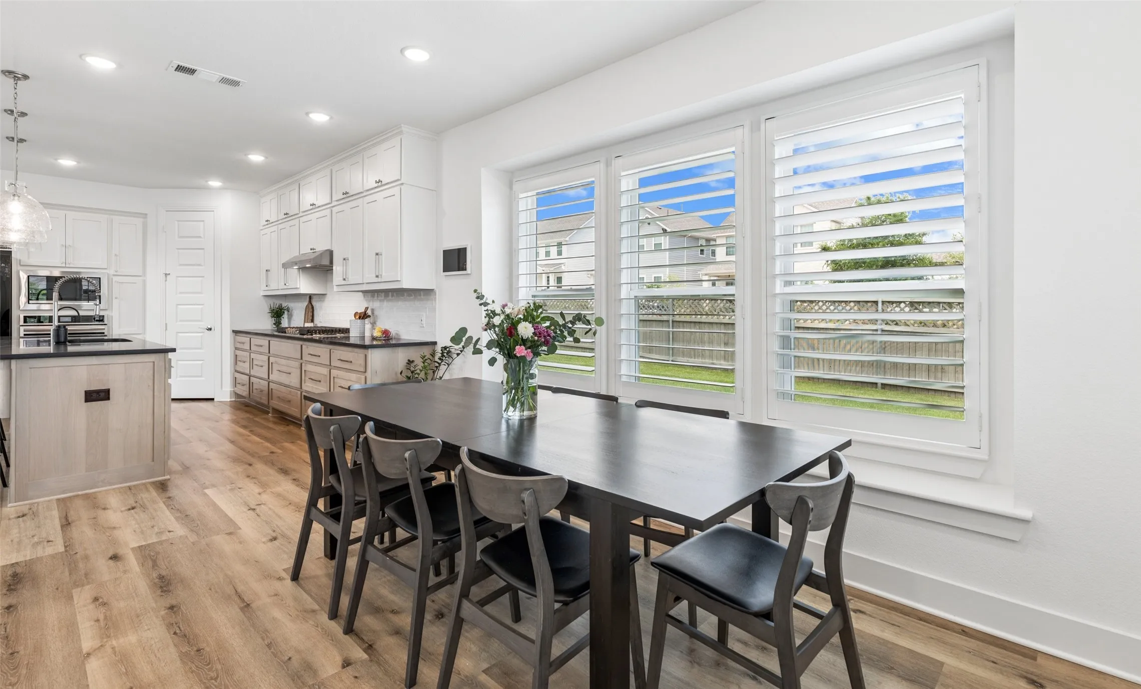 Single Family Residence For Rent in Denton County , 2301 Jack Rabbit Way, Northlake, Texas 76247, 4 Bedroom, 3 Bathroom, 2 Garage spaces, 2,454 Sqft, built in 2022, mls#21364355, Real Estate Agent in Northlake, Homes For Rent in Denton county, Homes For Rent in Northlake, Realtor in Northlake Texas, Real Estate Brokerage Independent Realty Texas, Luminita Cordes Realtor