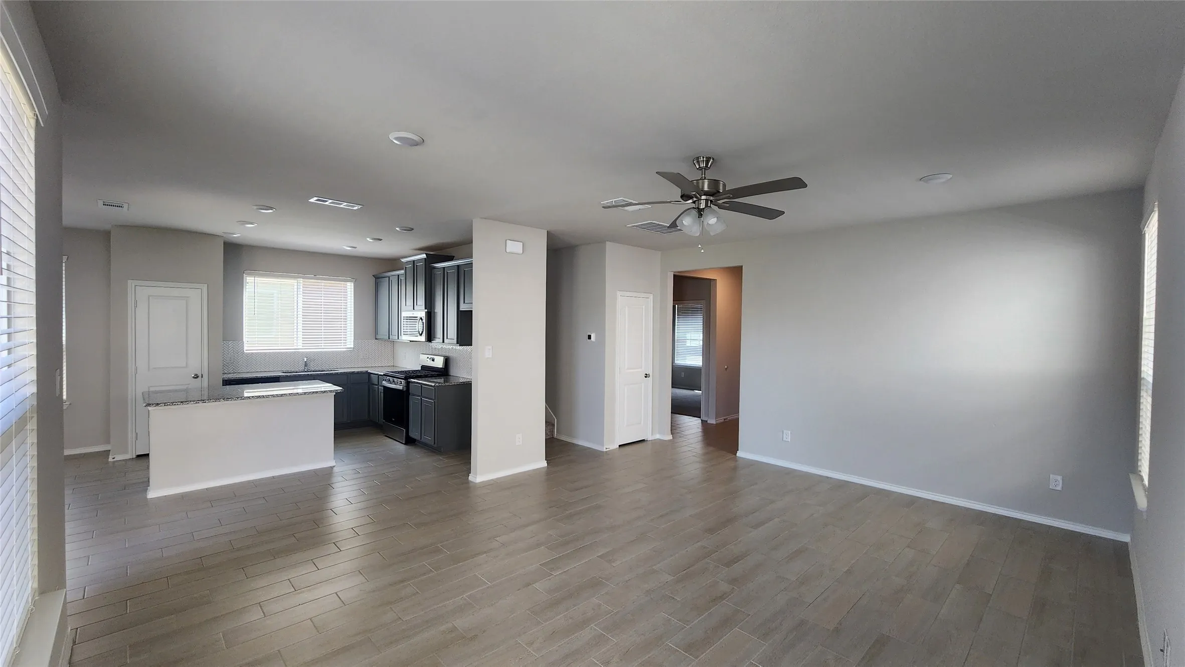 Single Family Residence For Sale in Rockwall County , 7041 Helena Hill, Royse City, Texas 75189, 4 Bedroom, 3 Bathroom, 2 Garage spaces, 2,080 Sqft, built in 2023, mls#21364471, Real Estate Agent in Royse City, Homes For Sale in Rockwall county, Homes For Sale in Royse City, Realtor in Royse City Texas, Real Estate Brokerage Independent Realty Texas, Luminita Cordes Realtor