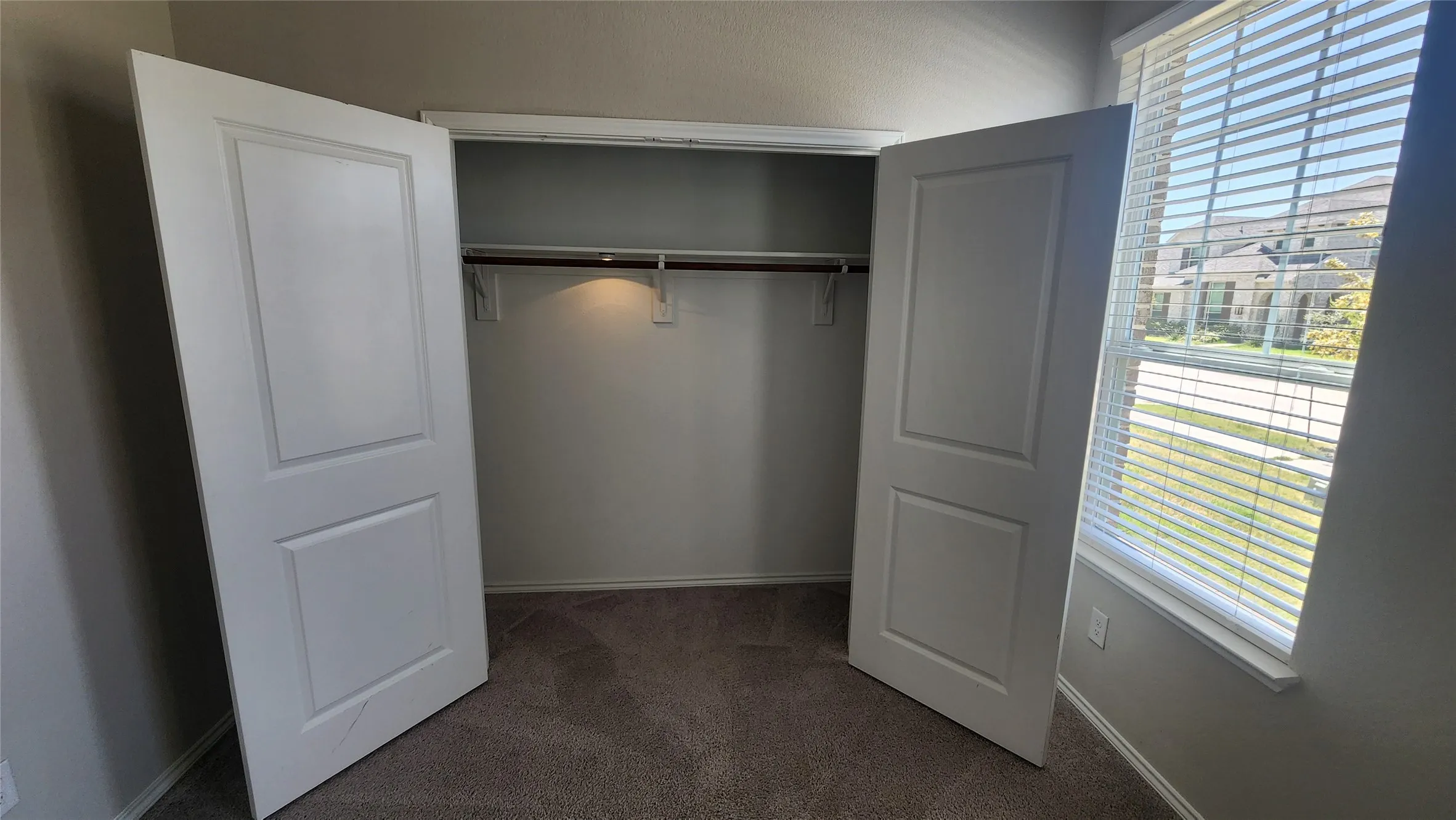 Single Family Residence For Sale in Rockwall County , 7041 Helena Hill, Royse City, Texas 75189, 4 Bedroom, 3 Bathroom, 2 Garage spaces, 2,080 Sqft, built in 2023, mls#21364471, Real Estate Agent in Royse City, Homes For Sale in Rockwall county, Homes For Sale in Royse City, Realtor in Royse City Texas, Real Estate Brokerage Independent Realty Texas, Luminita Cordes Realtor