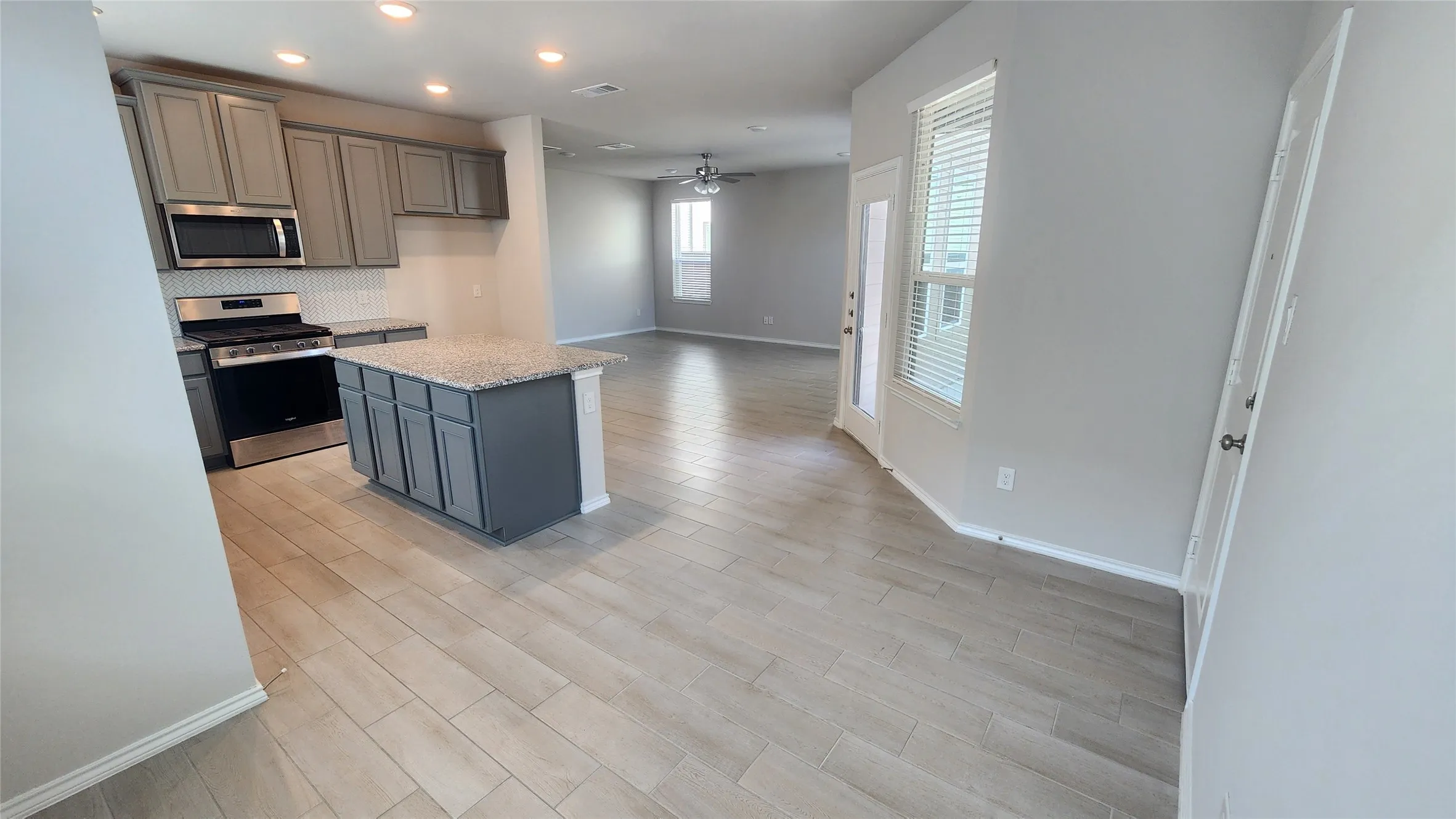 Single Family Residence For Sale in Rockwall County , 7041 Helena Hill, Royse City, Texas 75189, 4 Bedroom, 3 Bathroom, 2 Garage spaces, 2,080 Sqft, built in 2023, mls#21364471, Real Estate Agent in Royse City, Homes For Sale in Rockwall county, Homes For Sale in Royse City, Realtor in Royse City Texas, Real Estate Brokerage Independent Realty Texas, Luminita Cordes Realtor