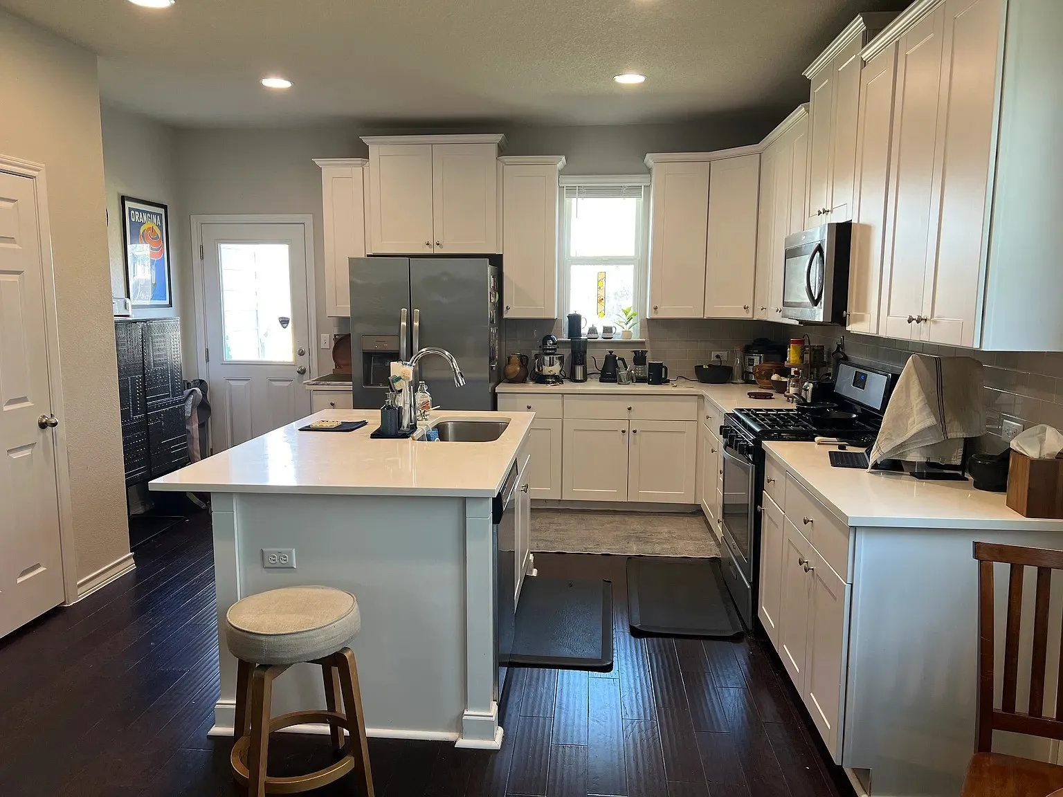 Single Family Residence For Rent in Travis County , 12100 Cimaizon Drive, Austin, Texas 78725, 4 Bedroom, 3 Bathroom, 2 Garage spaces, 2,400 Sqft, built in 2019, Price $2,599, mls#21360646, Real Estate Agent in Austin, Homes For Rent in Travis county, Homes For Rent in Austin, Realtor in Austin Texas, Real Estate Brokerage Independent Realty Texas, Luminita Cordes Realtor