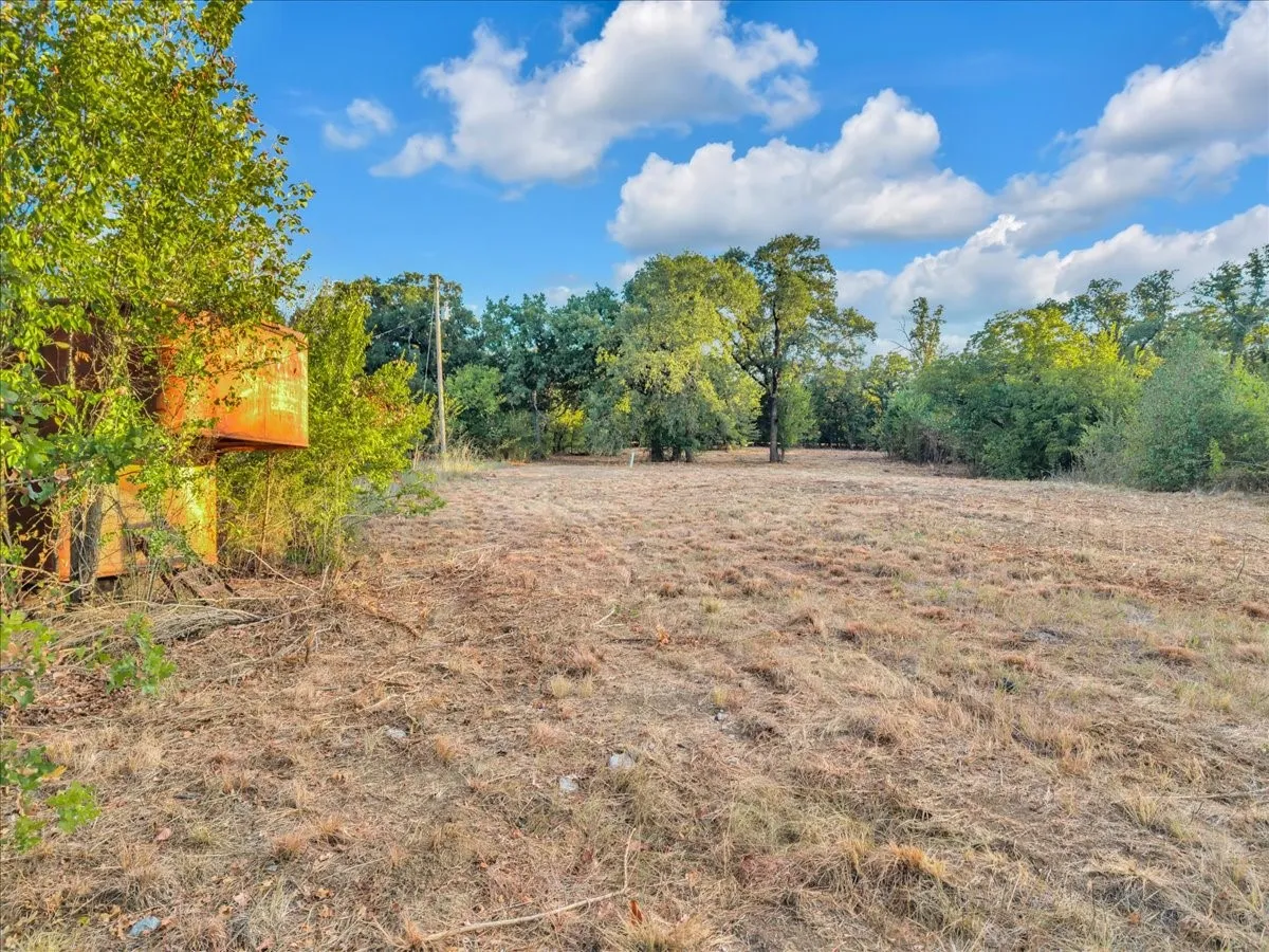 Unimproved Land For Sale in Johnson County , 1709 Fox Lane, Burleson, Texas 76028, 0, 0, Garage spaces, 0 Sqft, built in 0, mls#21364536, Real Estate Agent in Burleson, Homes For Sale in Johnson county, Homes For Sale in Burleson, Realtor in Burleson Texas, Real Estate Brokerage Independent Realty Texas, Luminita Cordes Realtor