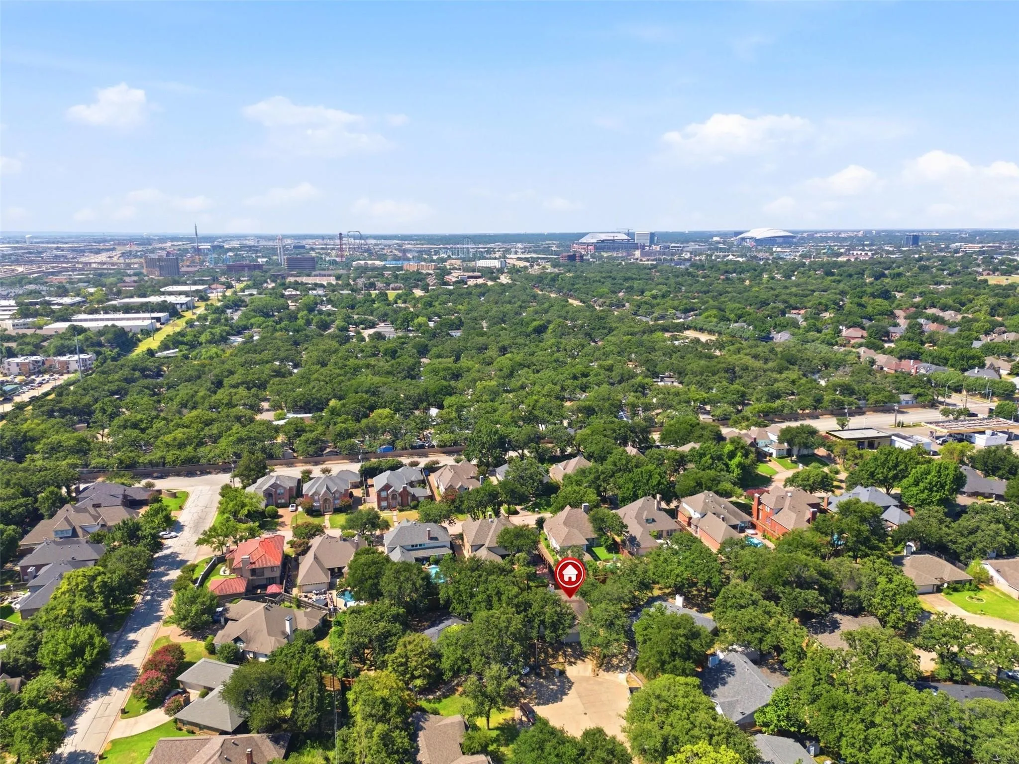 Single Family Residence For Rent in Tarrant County , 2400 York Minster Court, Arlington, Texas 76006, 4 Bedroom, 2 Bathroom, 2 Garage spaces, 1,619 Sqft, built in 1981, mls#21362238, Real Estate Agent in Arlington, Homes For Rent in Tarrant county, Homes For Rent in Arlington, Realtor in Arlington Texas, Real Estate Brokerage Independent Realty Texas, Luminita Cordes Realtor