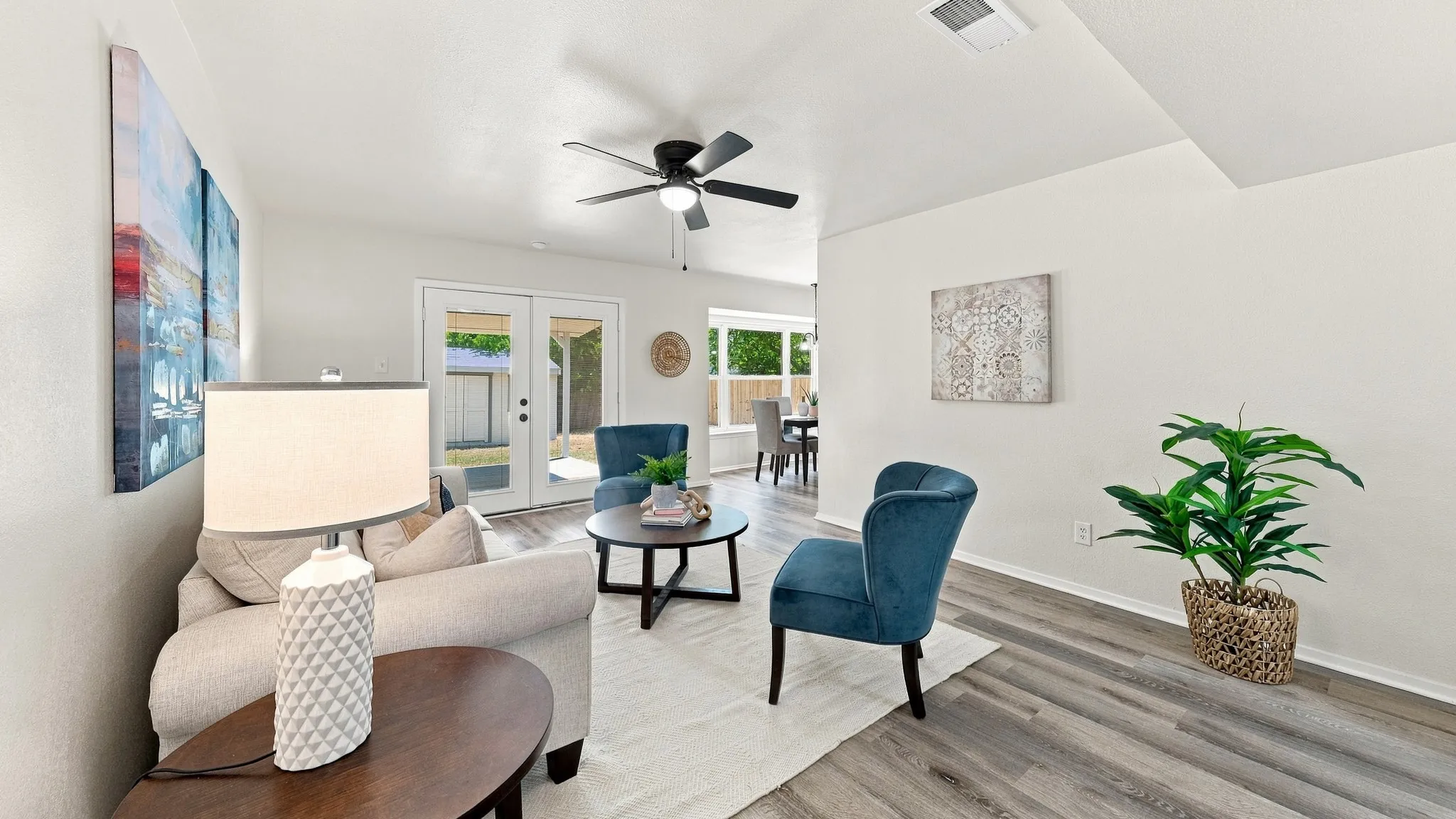 Single Family Residence For Sale in Tarrant County , 744 Windsor Drive, Everman, Texas 76140, 3 Bedroom, 2 Bathroom, 2 Garage spaces, 1,118 Sqft, built in 1970, mls#21364531, Real Estate Agent in Everman, Homes For Sale in Tarrant county, Homes For Sale in Everman, Realtor in Everman Texas, Real Estate Brokerage Independent Realty Texas, Luminita Cordes Realtor