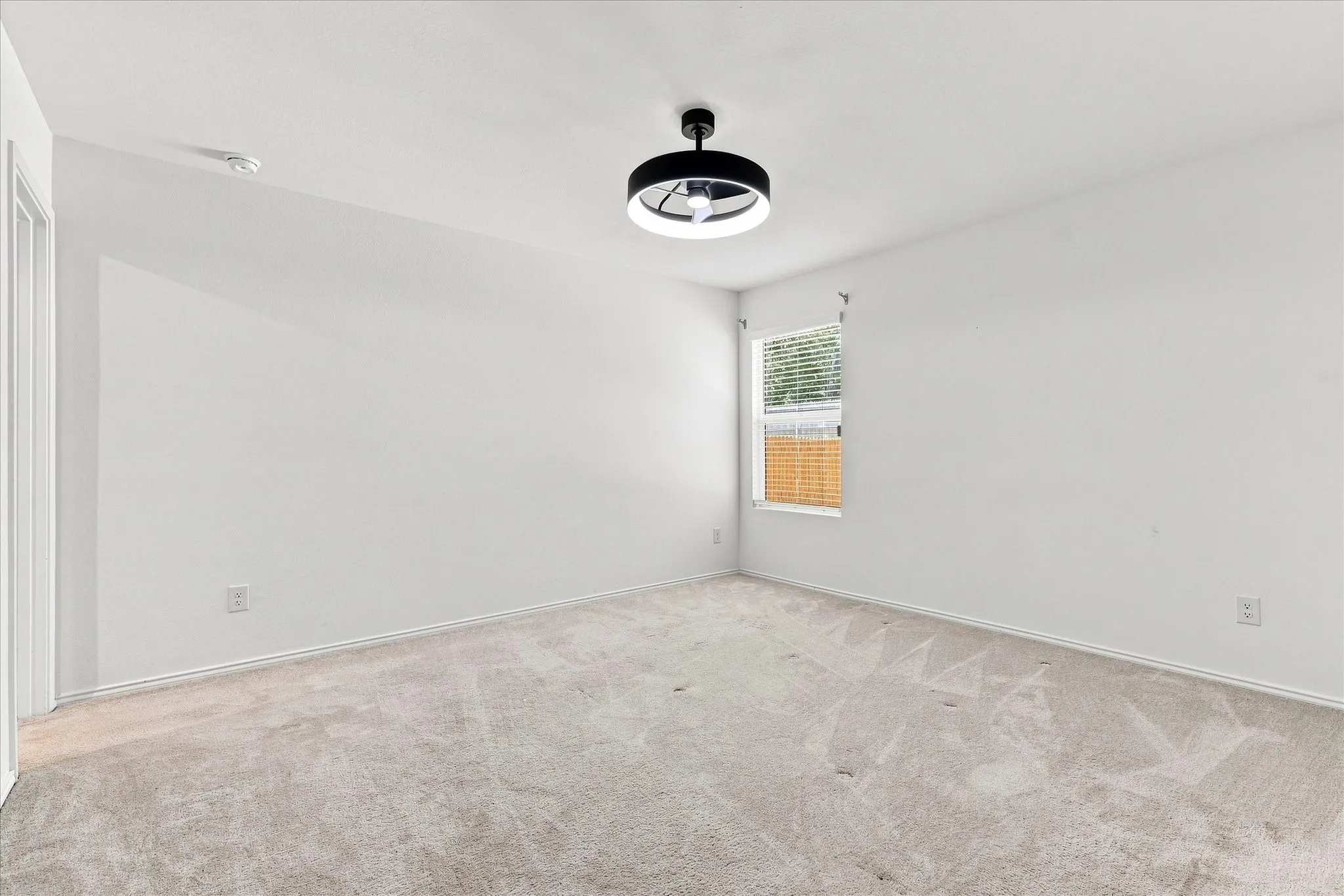 Single Family Residence For Rent in Dallas County , 1756 Copehart Lane, Dallas, Texas 75253, 3 Bedroom, 2 Bathroom, 2 Garage spaces, 1,480 Sqft, built in 2024, mls#21361734, Real Estate Agent in Dallas, Homes For Rent in Dallas county, Homes For Rent in Dallas, Realtor in Dallas Texas, Real Estate Brokerage Independent Realty Texas, Luminita Cordes Realtor