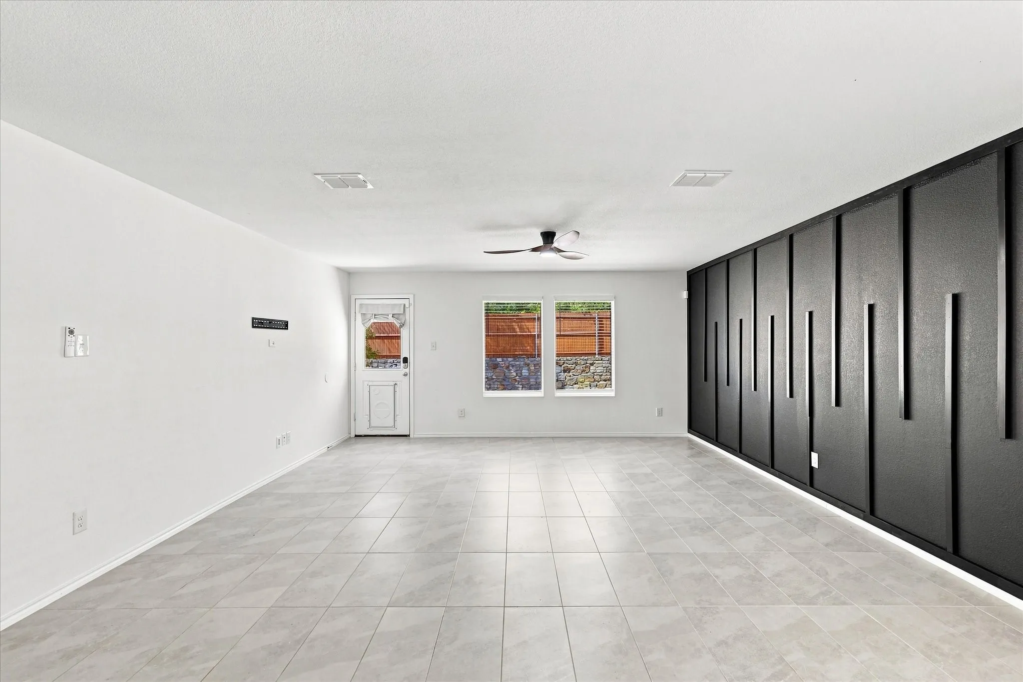 Single Family Residence For Rent in Dallas County , 1756 Copehart Lane, Dallas, Texas 75253, 3 Bedroom, 2 Bathroom, 2 Garage spaces, 1,480 Sqft, built in 2024, mls#21361734, Real Estate Agent in Dallas, Homes For Rent in Dallas county, Homes For Rent in Dallas, Realtor in Dallas Texas, Real Estate Brokerage Independent Realty Texas, Luminita Cordes Realtor