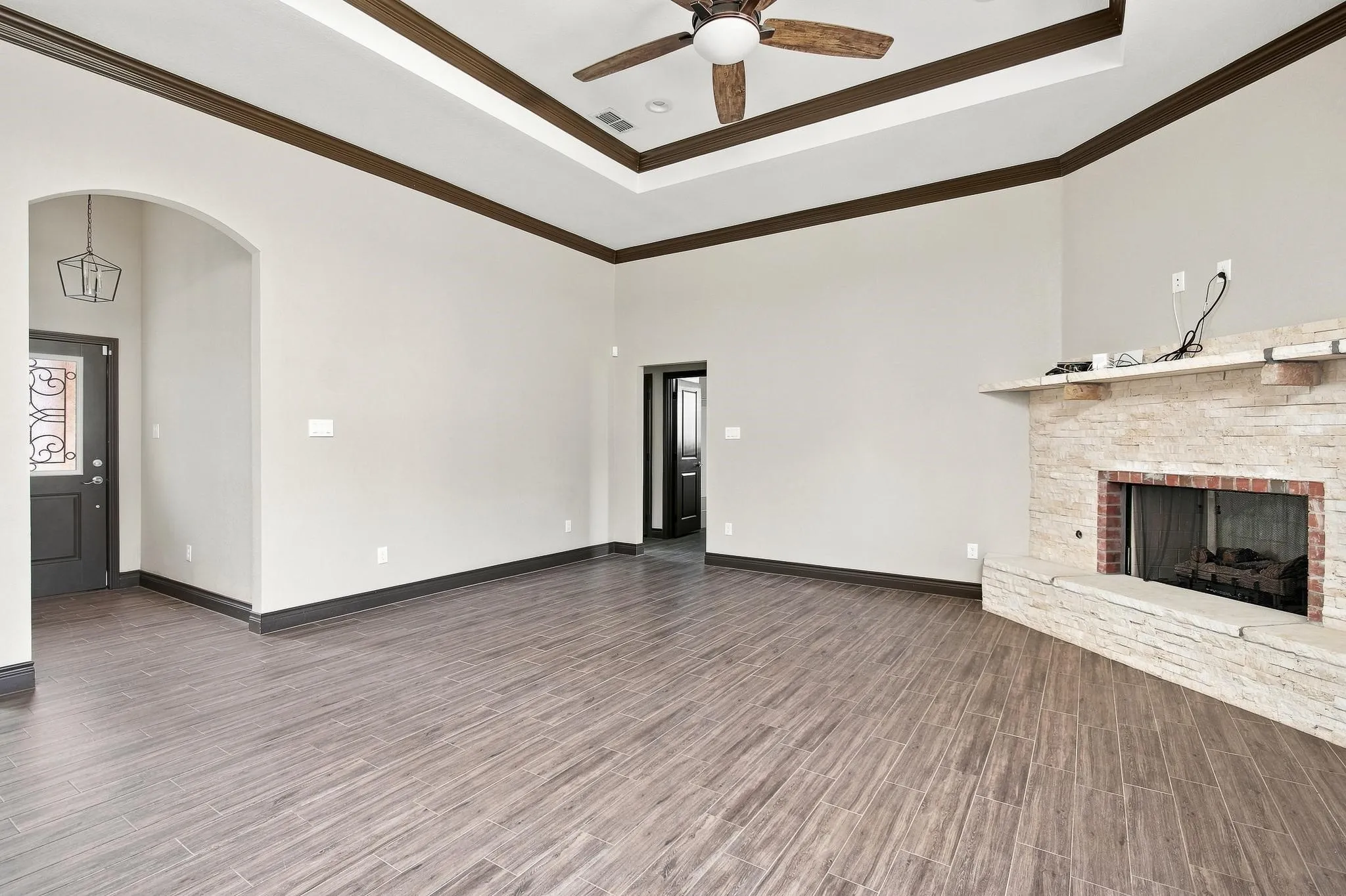 Single Family Residence For Sale in Taylor County , 6517 Cedar Elm Drive, Abilene, Texas 79606, 4 Bedroom, 3 Bathroom, 2 Garage spaces, 1,969 Sqft, built in 2019, mls#21364555, Real Estate Agent in Abilene, Homes For Sale in Taylor county, Homes For Sale in Abilene, Realtor in Abilene Texas, Real Estate Brokerage Independent Realty Texas, Luminita Cordes Realtor