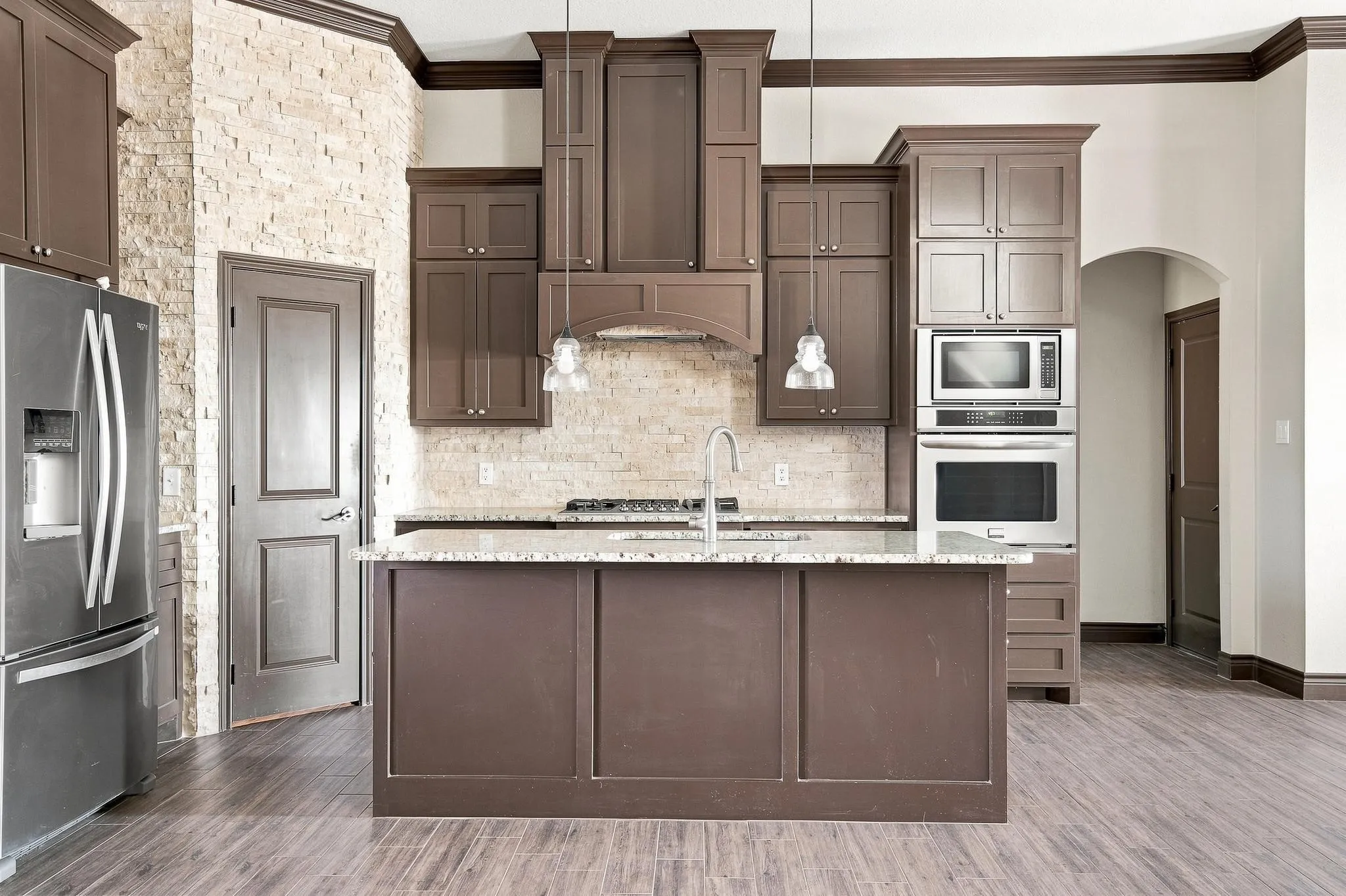 Single Family Residence For Sale in Taylor County , 6517 Cedar Elm Drive, Abilene, Texas 79606, 4 Bedroom, 3 Bathroom, 2 Garage spaces, 1,969 Sqft, built in 2019, mls#21364555, Real Estate Agent in Abilene, Homes For Sale in Taylor county, Homes For Sale in Abilene, Realtor in Abilene Texas, Real Estate Brokerage Independent Realty Texas, Luminita Cordes Realtor
