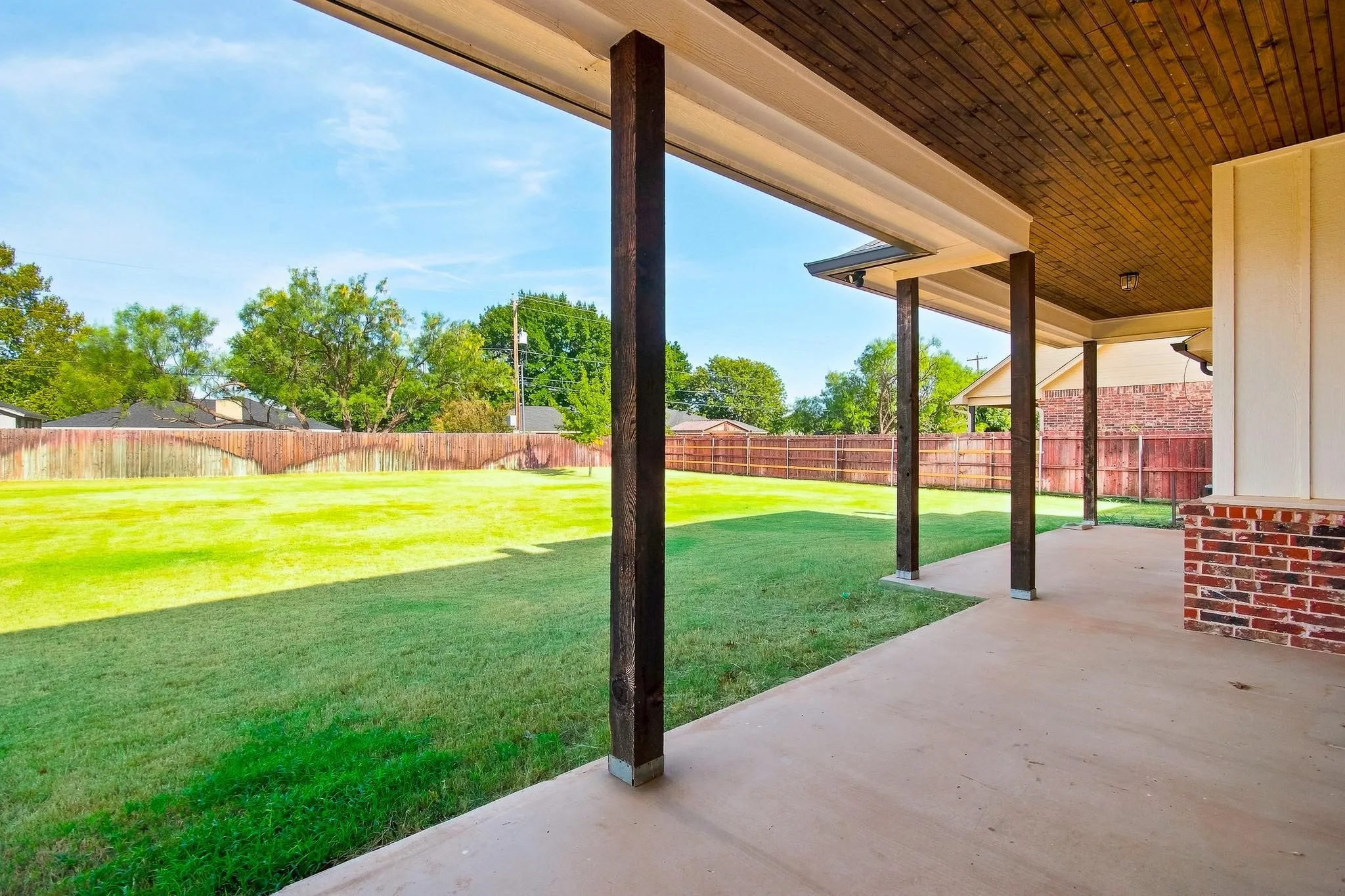 Single Family Residence For Sale in Taylor County , 6517 Cedar Elm Drive, Abilene, Texas 79606, 4 Bedroom, 3 Bathroom, 2 Garage spaces, 1,969 Sqft, built in 2019, mls#21364555, Real Estate Agent in Abilene, Homes For Sale in Taylor county, Homes For Sale in Abilene, Realtor in Abilene Texas, Real Estate Brokerage Independent Realty Texas, Luminita Cordes Realtor
