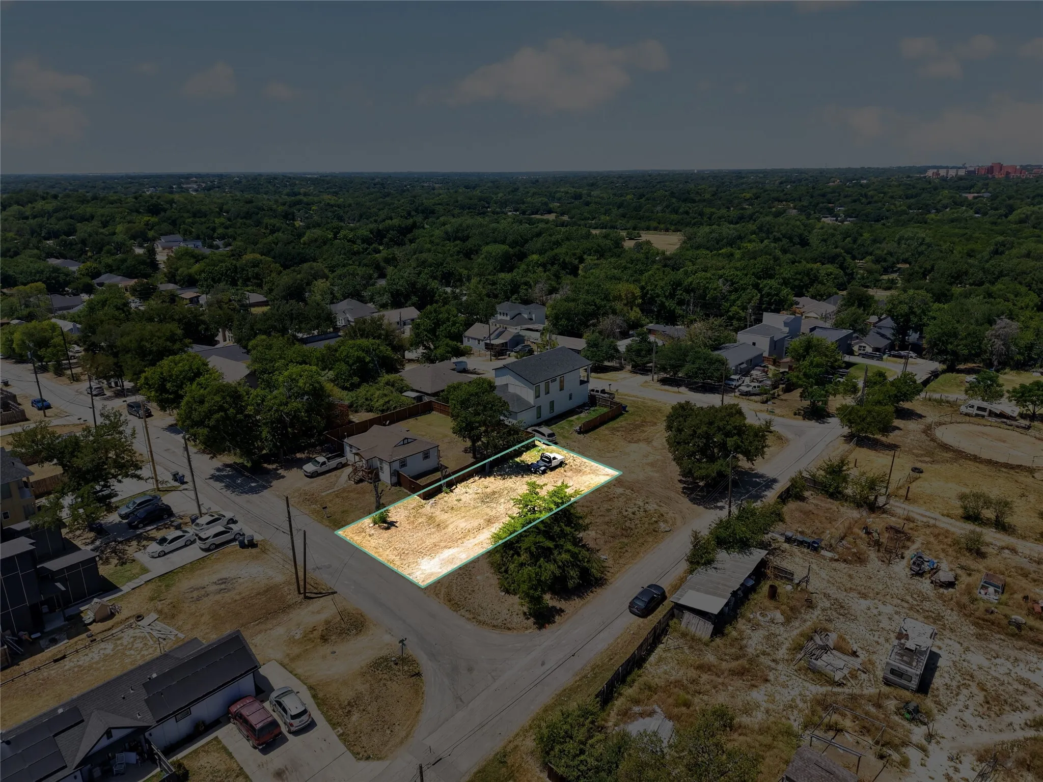 Unimproved Land For Sale in Dallas County , 2741 Camel Court, Dallas, Texas 75241, 0, 0, Garage spaces, 0 Sqft, built in 0, mls#21364564, Real Estate Agent in Dallas, Homes For Sale in Dallas county, Homes For Sale in Dallas, Realtor in Dallas Texas, Real Estate Brokerage Independent Realty Texas, Luminita Cordes Realtor