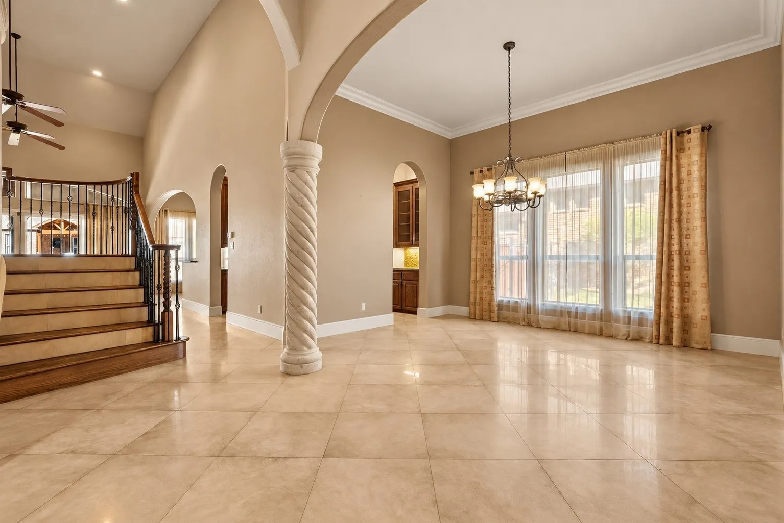 Single Family Residence For Sale in Tarrant County , 614 Cross Timbers Drive, Keller, Texas 76248, 4 Bedroom, 5 Bathroom, 3 Garage spaces, 4,072 Sqft, built in 2008, mls#21364568, Real Estate Agent in Keller, Homes For Sale in Tarrant county, Homes For Sale in Keller, Realtor in Keller Texas, Real Estate Brokerage Independent Realty Texas, Luminita Cordes Realtor