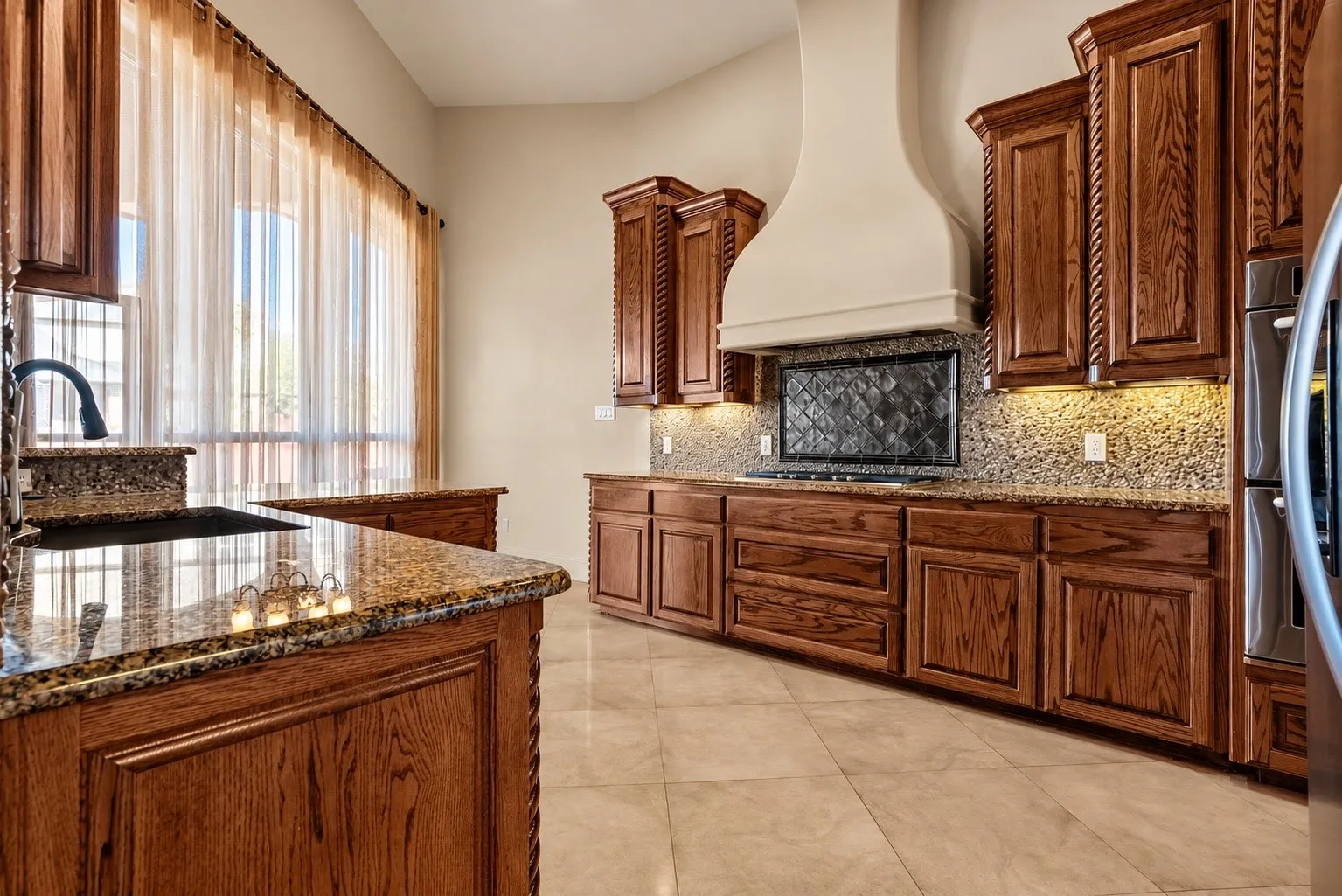 Single Family Residence For Sale in Tarrant County , 614 Cross Timbers Drive, Keller, Texas 76248, 4 Bedroom, 5 Bathroom, 3 Garage spaces, 4,072 Sqft, built in 2008, mls#21364568, Real Estate Agent in Keller, Homes For Sale in Tarrant county, Homes For Sale in Keller, Realtor in Keller Texas, Real Estate Brokerage Independent Realty Texas, Luminita Cordes Realtor