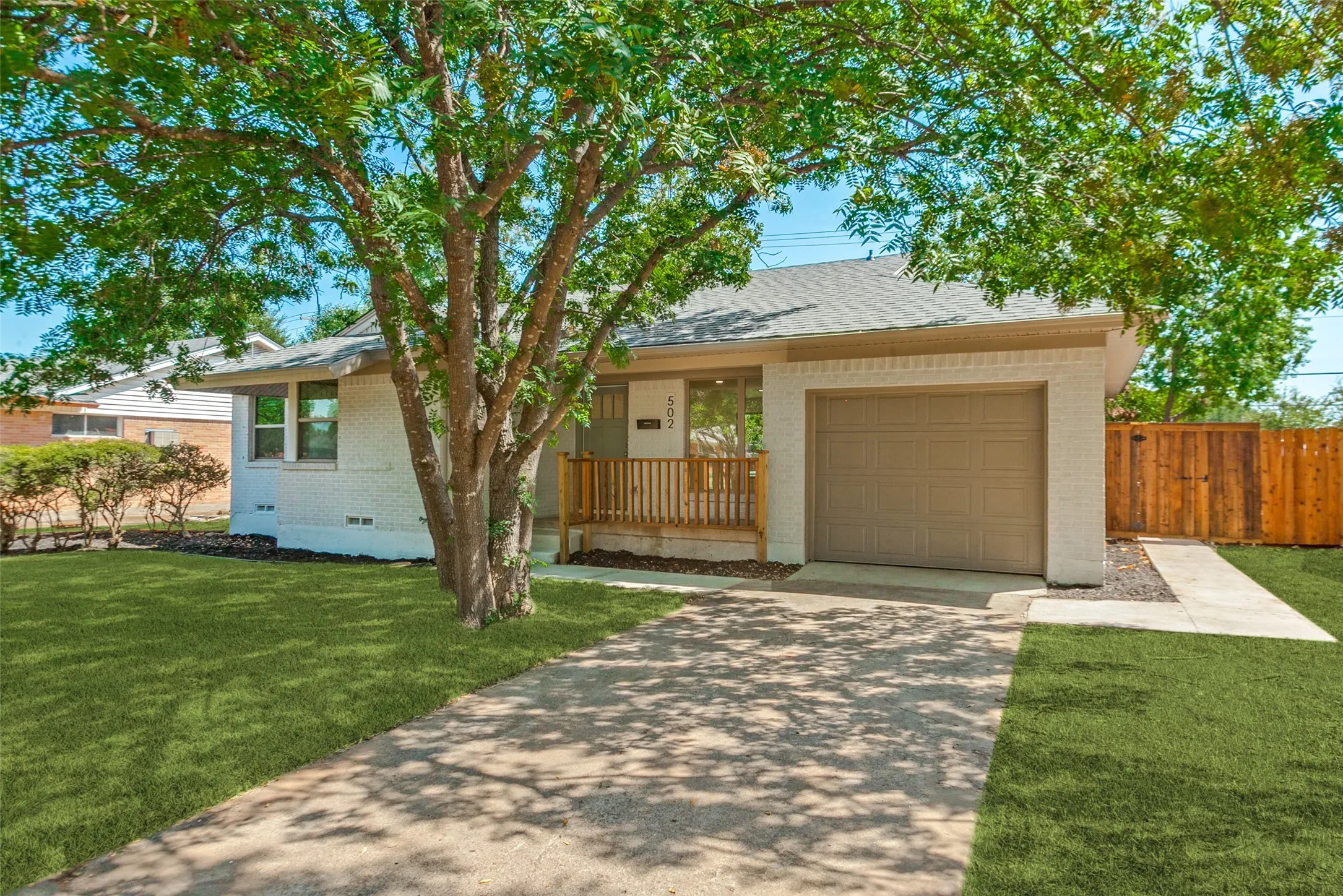 9' wide garage door