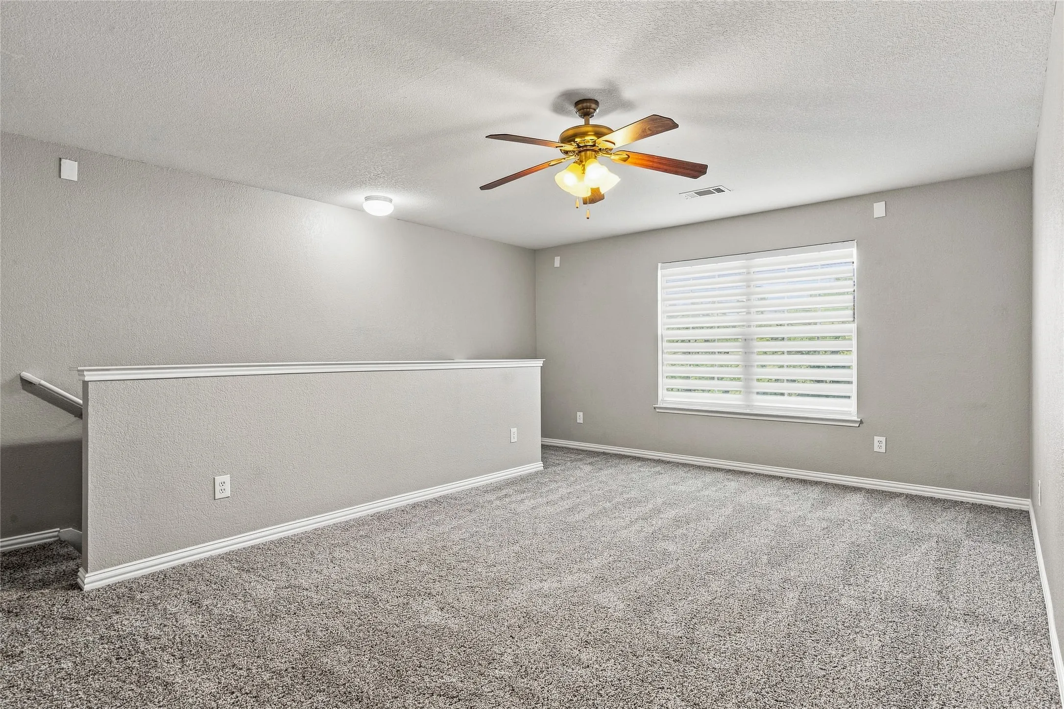Single Family Residence For Sale in Tarrant County , 5281 Placid Drive, Haltom City, Texas 76117, 4 Bedroom, 3 Bathroom, 2 Garage spaces, 2,880 Sqft, built in 2006, mls#21348756, Real Estate Agent in Haltom City, Homes For Sale in Tarrant county, Homes For Sale in Haltom City, Realtor in Haltom City Texas, Real Estate Brokerage Independent Realty Texas, Luminita Cordes Realtor