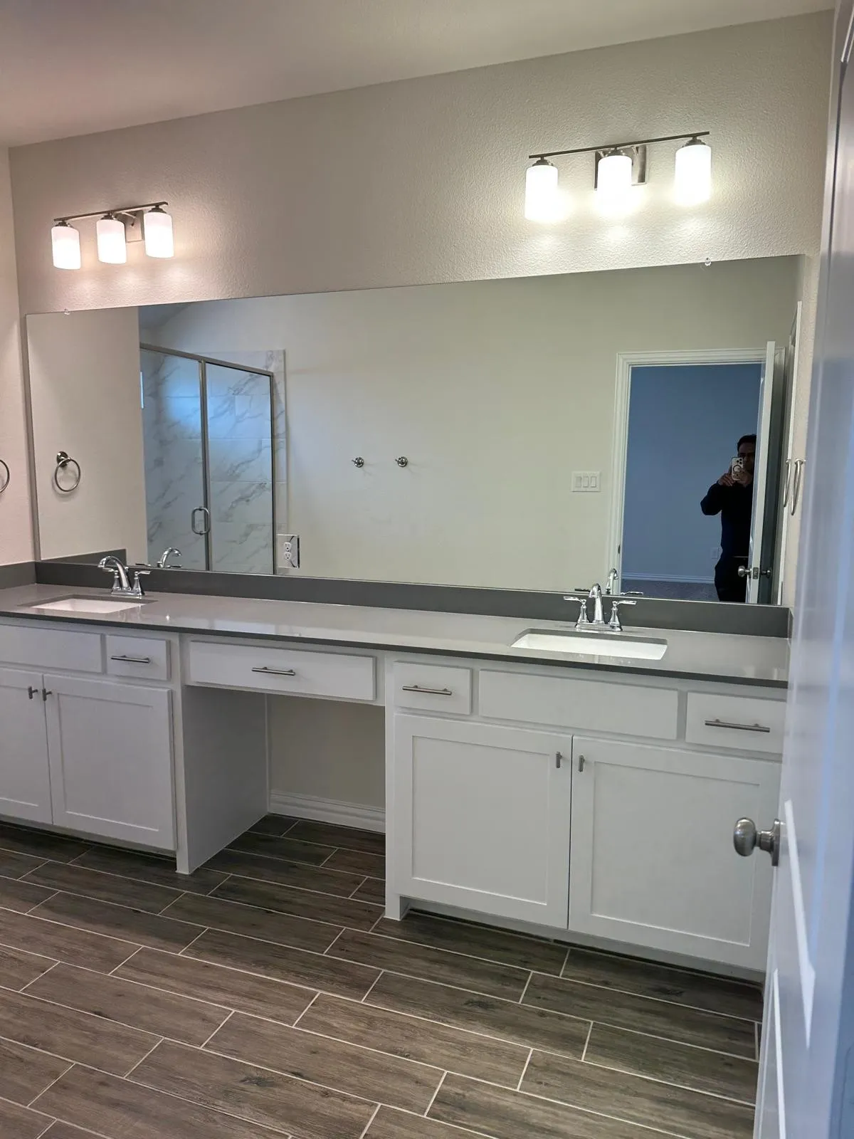 Townhouse For Rent in Collin County , 13139 Teton Street, Frisco, Texas 75035, 3 Bedroom, 3 Bathroom, 2 Garage spaces, 2,035 Sqft, built in 2022, mls#21364583, Real Estate Agent in Frisco, Homes For Rent in Collin county, Homes For Rent in Frisco, Realtor in Frisco Texas, Real Estate Brokerage Independent Realty Texas, Luminita Cordes Realtor