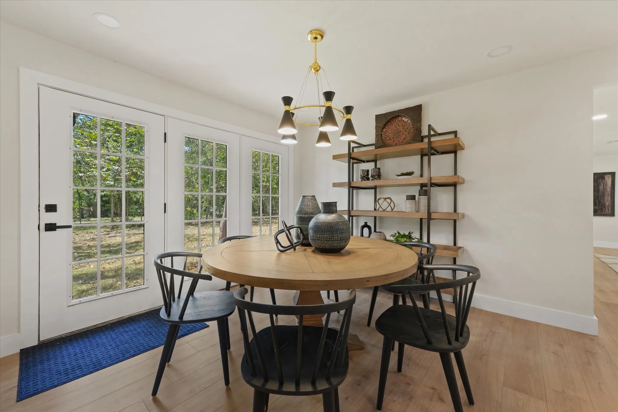 Single Family Residence For Sale in Tarrant County , 7320 Briley Drive, North Richland Hills, Texas 76180, 4 Bedroom, 3 Bathroom, 2 Garage spaces, 2,710 Sqft, built in 1954, mls#21364495, Real Estate Agent in North Richland Hills, Homes For Sale in Tarrant county, Homes For Sale in North Richland Hills, Realtor in North Richland Hills Texas, Real Estate Brokerage Independent Realty Texas, Luminita Cordes Realtor