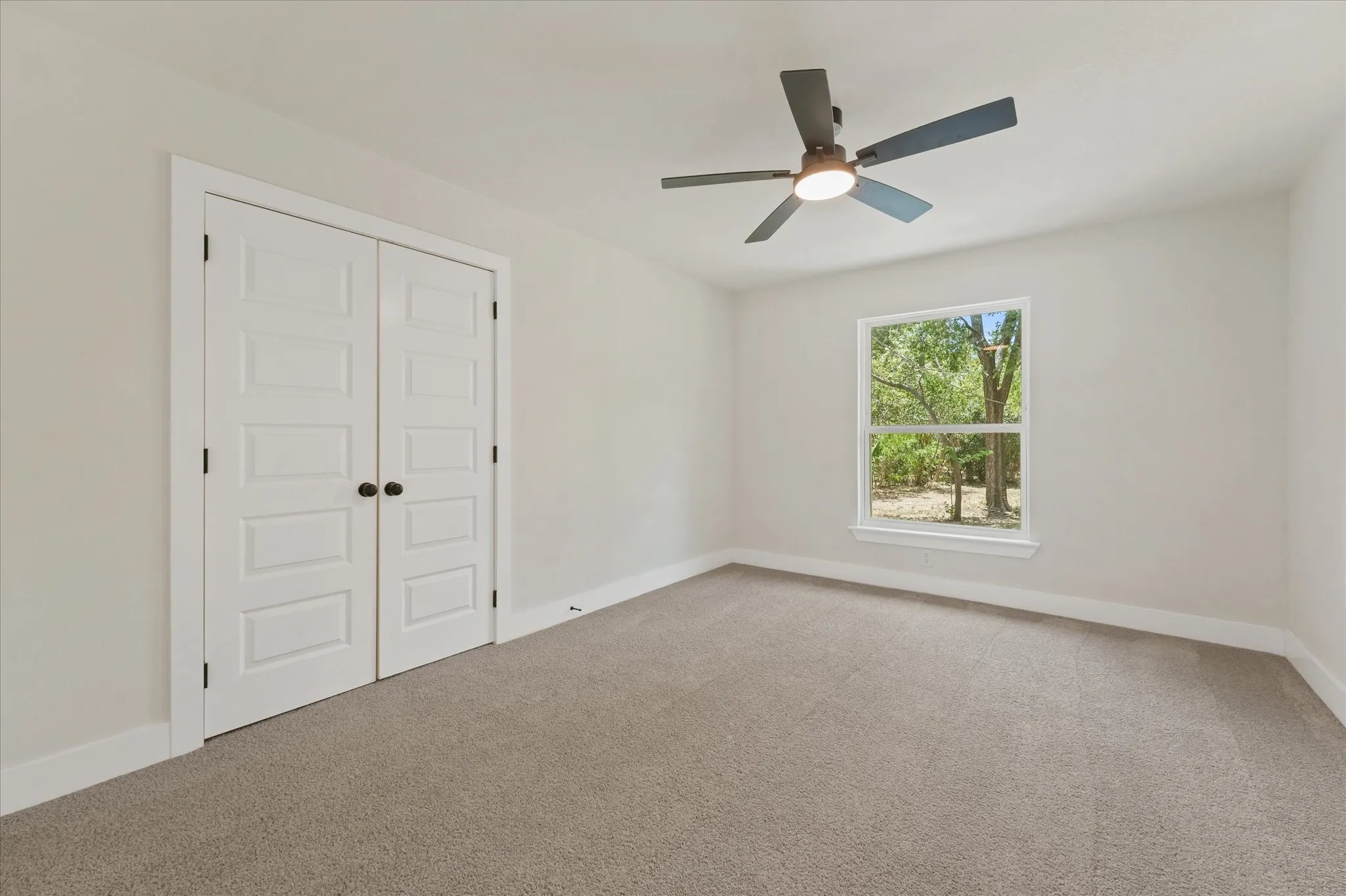 Single Family Residence For Sale in Tarrant County , 7320 Briley Drive, North Richland Hills, Texas 76180, 4 Bedroom, 3 Bathroom, 2 Garage spaces, 2,710 Sqft, built in 1954, mls#21364495, Real Estate Agent in North Richland Hills, Homes For Sale in Tarrant county, Homes For Sale in North Richland Hills, Realtor in North Richland Hills Texas, Real Estate Brokerage Independent Realty Texas, Luminita Cordes Realtor
