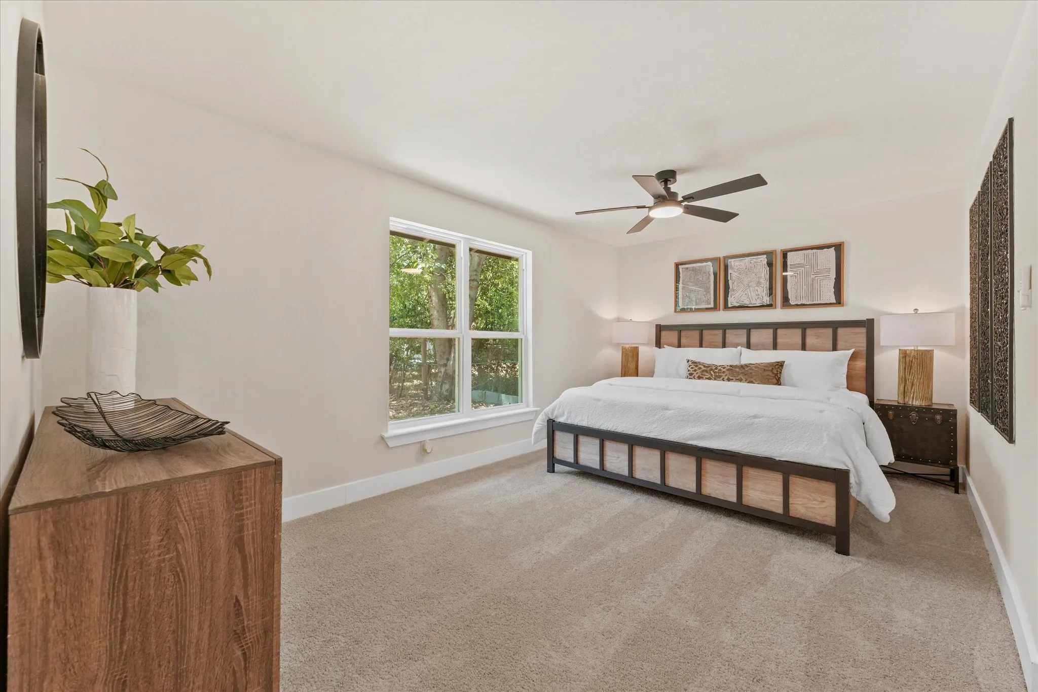 Single Family Residence For Sale in Tarrant County , 7320 Briley Drive, North Richland Hills, Texas 76180, 4 Bedroom, 3 Bathroom, 2 Garage spaces, 2,710 Sqft, built in 1954, mls#21364495, Real Estate Agent in North Richland Hills, Homes For Sale in Tarrant county, Homes For Sale in North Richland Hills, Realtor in North Richland Hills Texas, Real Estate Brokerage Independent Realty Texas, Luminita Cordes Realtor