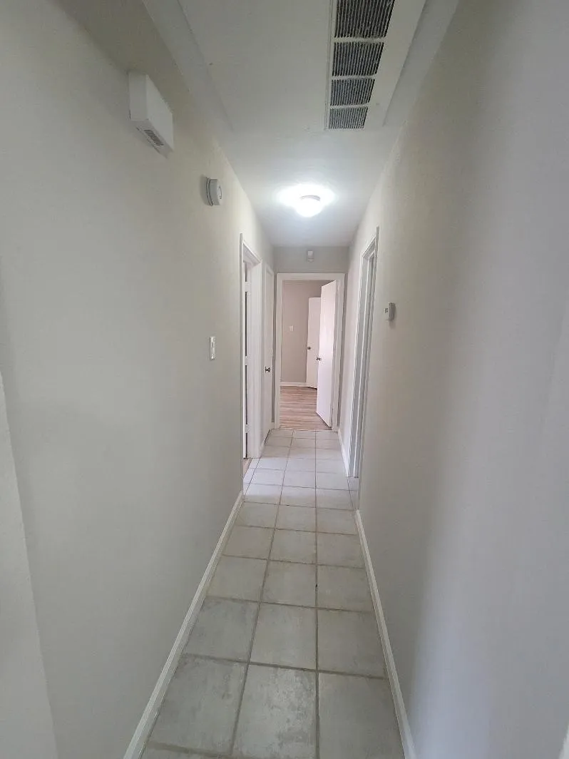 Duplex For Rent in Tarrant County , 7332 Nantucket Drive, Forest Hill, Texas 76140, 2 Bedroom, 2 Bathroom, Garage spaces, 1,026 Sqft, built in 1986, mls#21364592, Real Estate Agent in Forest Hill, Homes For Rent in Tarrant county, Homes For Rent in Forest Hill, Realtor in Forest Hill Texas, Real Estate Brokerage Independent Realty Texas, Luminita Cordes Realtor