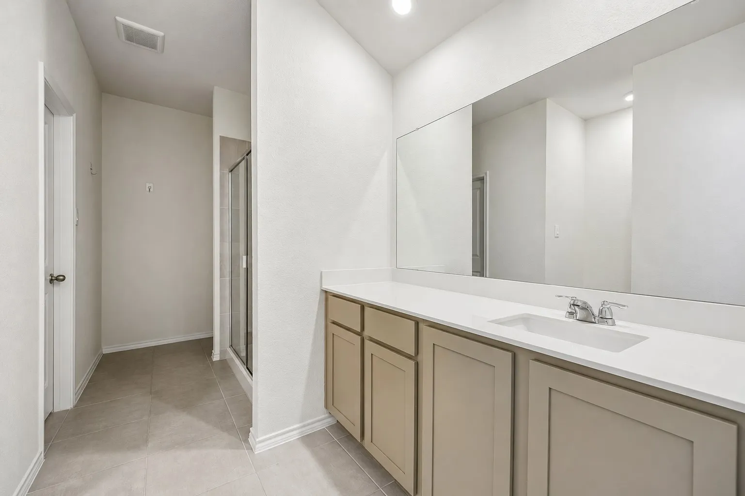Single Family Residence For Sale in Kaufman County , 1140 Norias Drive, Forney, Texas 75126, 3 Bedroom, 2 Bathroom, 2 Garage spaces, 1,518 Sqft, built in 2022, mls#21363123, Real Estate Agent in Forney, Homes For Sale in Kaufman county, Homes For Sale in Forney, Realtor in Forney Texas, Real Estate Brokerage Independent Realty Texas, Luminita Cordes Realtor