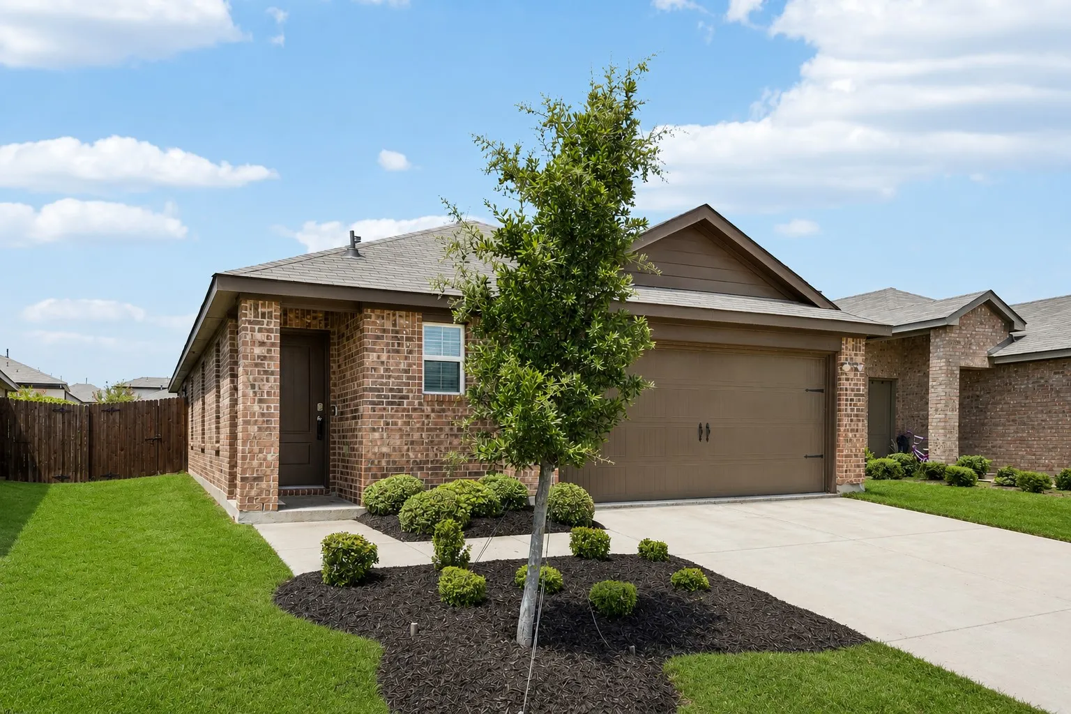 Single Family Residence For Sale in Kaufman County , 1140 Norias Drive, Forney, Texas 75126, 3 Bedroom, 2 Bathroom, 2 Garage spaces, 1,518 Sqft, built in 2022, mls#21363123, Real Estate Agent in Forney, Homes For Sale in Kaufman county, Homes For Sale in Forney, Realtor in Forney Texas, Real Estate Brokerage Independent Realty Texas, Luminita Cordes Realtor