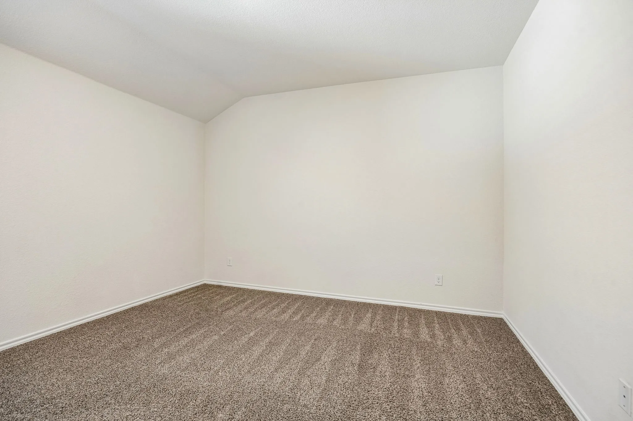 Single Family Residence For Sale in Kaufman County , 1140 Norias Drive, Forney, Texas 75126, 3 Bedroom, 2 Bathroom, 2 Garage spaces, 1,518 Sqft, built in 2022, mls#21363123, Real Estate Agent in Forney, Homes For Sale in Kaufman county, Homes For Sale in Forney, Realtor in Forney Texas, Real Estate Brokerage Independent Realty Texas, Luminita Cordes Realtor