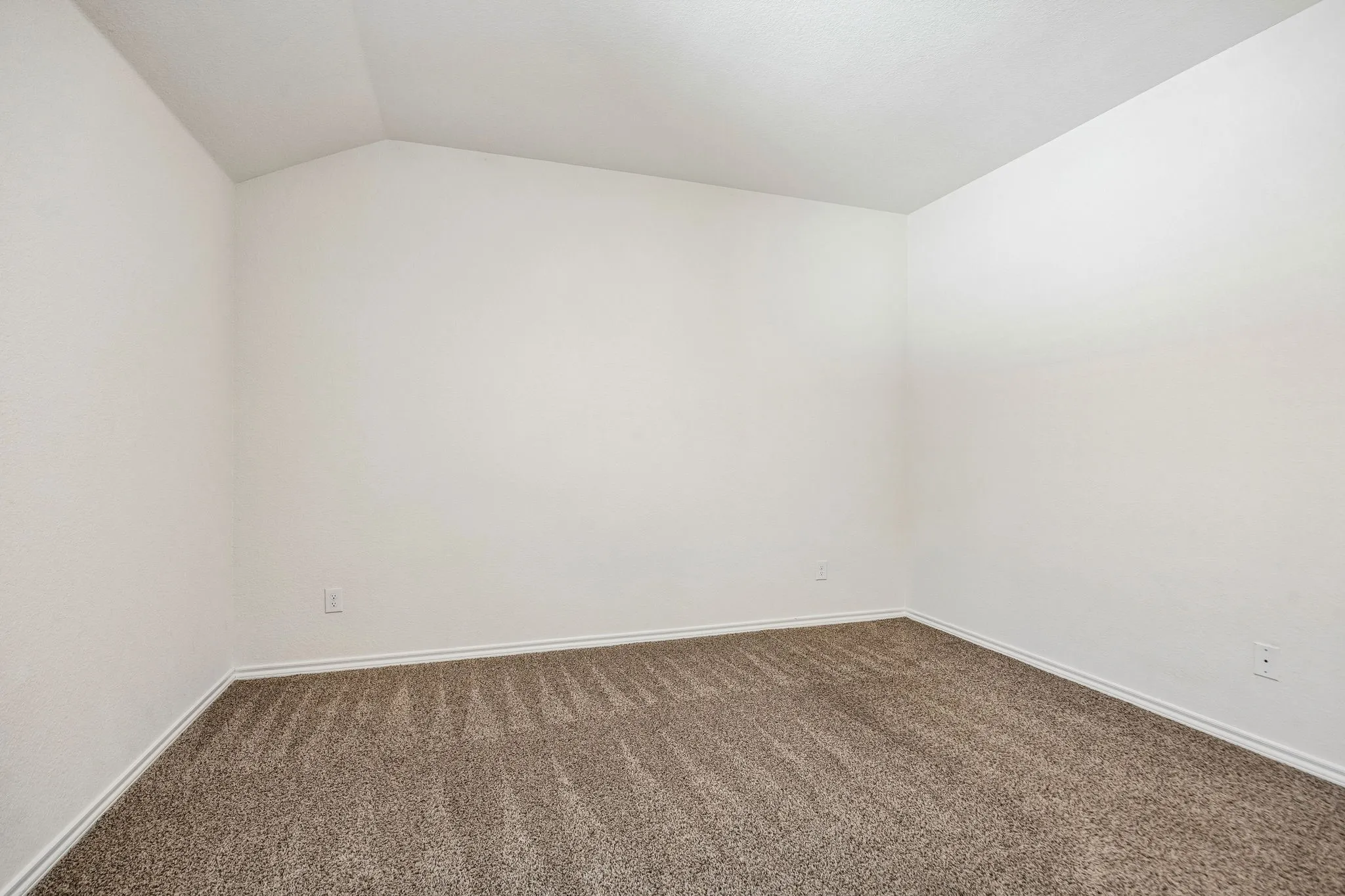 Single Family Residence For Sale in Kaufman County , 1140 Norias Drive, Forney, Texas 75126, 3 Bedroom, 2 Bathroom, 2 Garage spaces, 1,518 Sqft, built in 2022, mls#21363123, Real Estate Agent in Forney, Homes For Sale in Kaufman county, Homes For Sale in Forney, Realtor in Forney Texas, Real Estate Brokerage Independent Realty Texas, Luminita Cordes Realtor