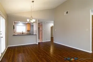 Duplex For Rent in Denton County , 565 Hunters Glen Street, Lewisville, Texas 75067, 2 Bedroom, 2 Bathroom, Garage spaces, 1,112 Sqft, built in 1983, Price $1,850, mls#21364611, Real Estate Agent in Lewisville, Homes For Rent in Denton county, Homes For Rent in Lewisville, Realtor in Lewisville Texas, Real Estate Brokerage Independent Realty Texas, Luminita Cordes Realtor