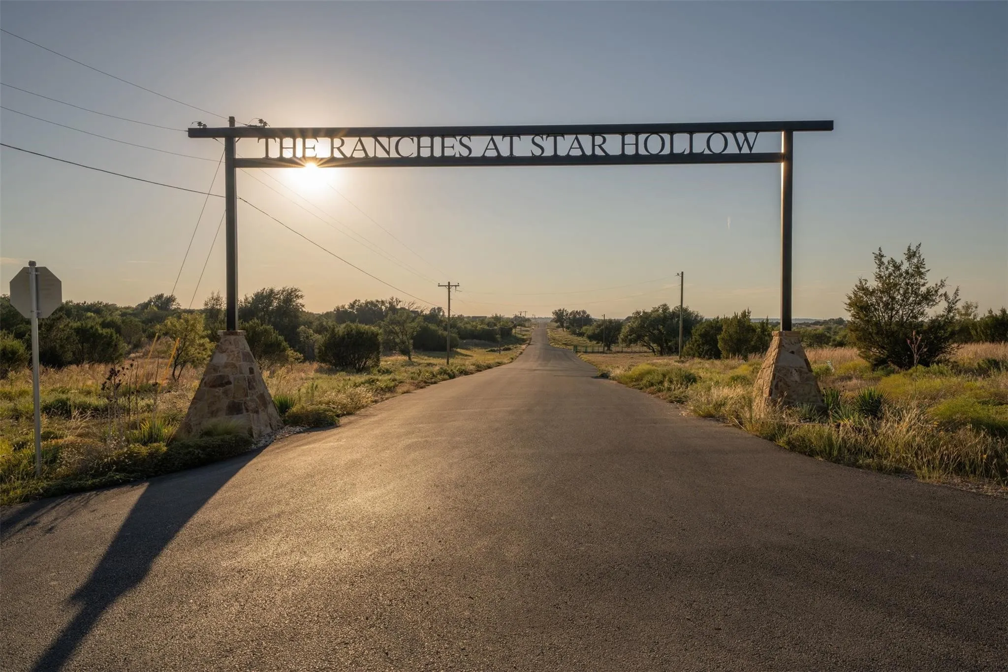 Unimproved Land For Sale in Hood County , 454 Mt Hollow Drive, Granbury, Texas 76048, 0, 0, Garage spaces, 0 Sqft, built in 0, mls#21364618, Real Estate Agent in Granbury, Homes For Sale in Hood county, Homes For Sale in Granbury, Realtor in Granbury Texas, Real Estate Brokerage Independent Realty Texas, Luminita Cordes Realtor