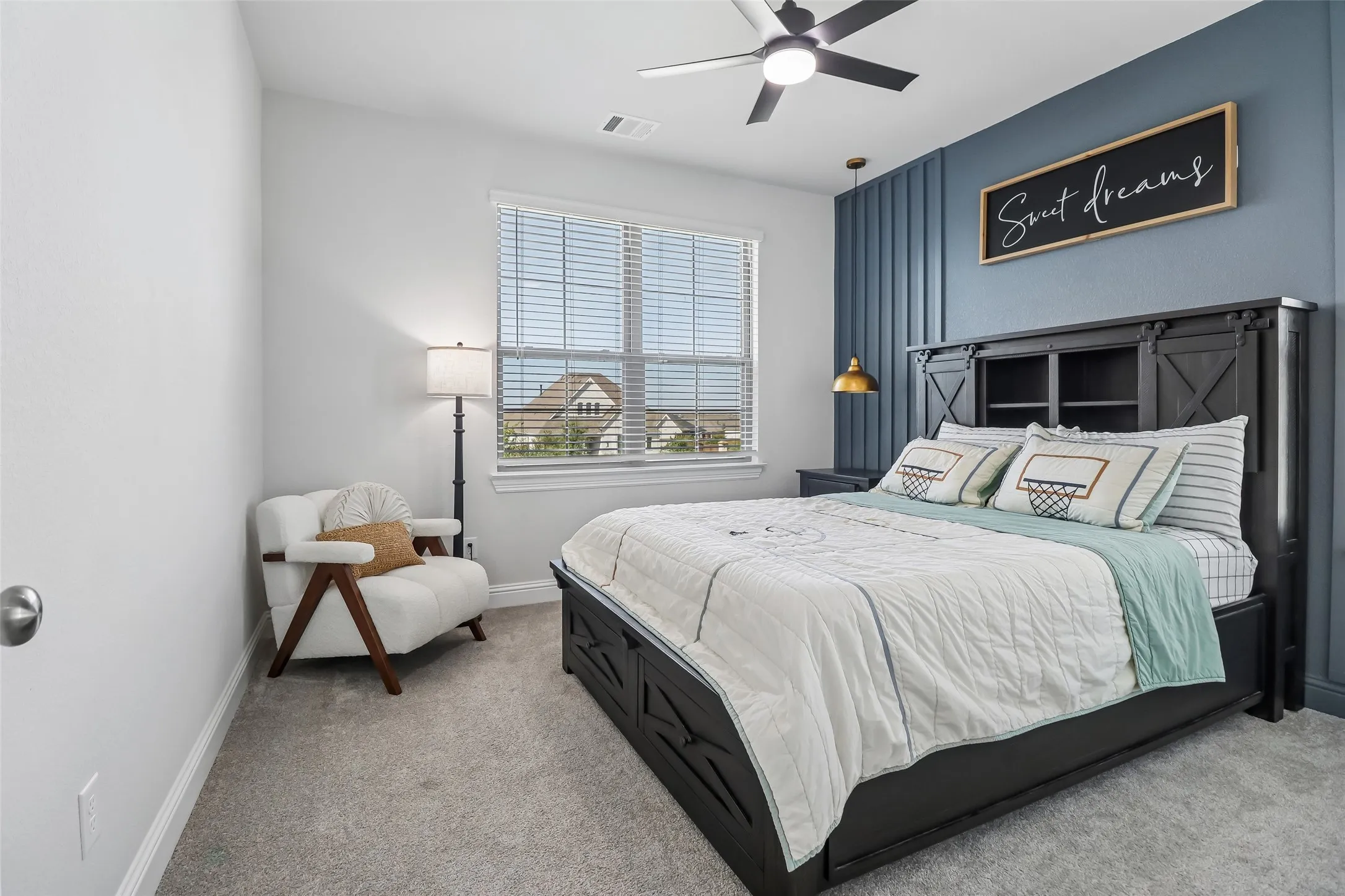 Single Family Residence For Sale in Ellis County , 4417 Groundwater Way, Midlothian, Texas 76065, 4 Bedroom, 4 Bathroom, 3 Garage spaces, 4,009 Sqft, built in 2024, mls#21364590, Real Estate Agent in Midlothian, Homes For Sale in Ellis county, Homes For Sale in Midlothian, Realtor in Midlothian Texas, Real Estate Brokerage Independent Realty Texas, Luminita Cordes Realtor