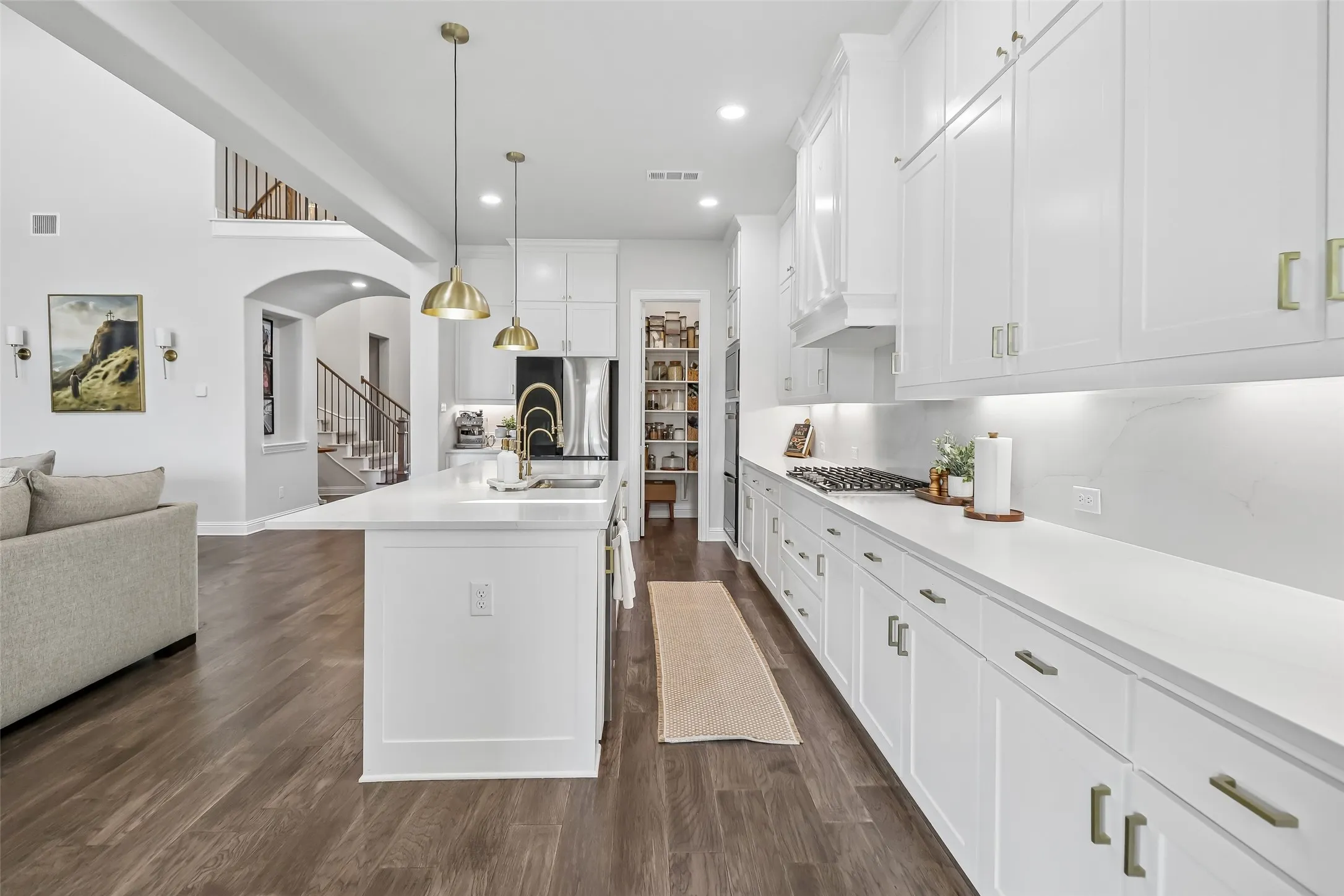Single Family Residence For Sale in Ellis County , 4417 Groundwater Way, Midlothian, Texas 76065, 4 Bedroom, 4 Bathroom, 3 Garage spaces, 4,009 Sqft, built in 2024, mls#21364590, Real Estate Agent in Midlothian, Homes For Sale in Ellis county, Homes For Sale in Midlothian, Realtor in Midlothian Texas, Real Estate Brokerage Independent Realty Texas, Luminita Cordes Realtor