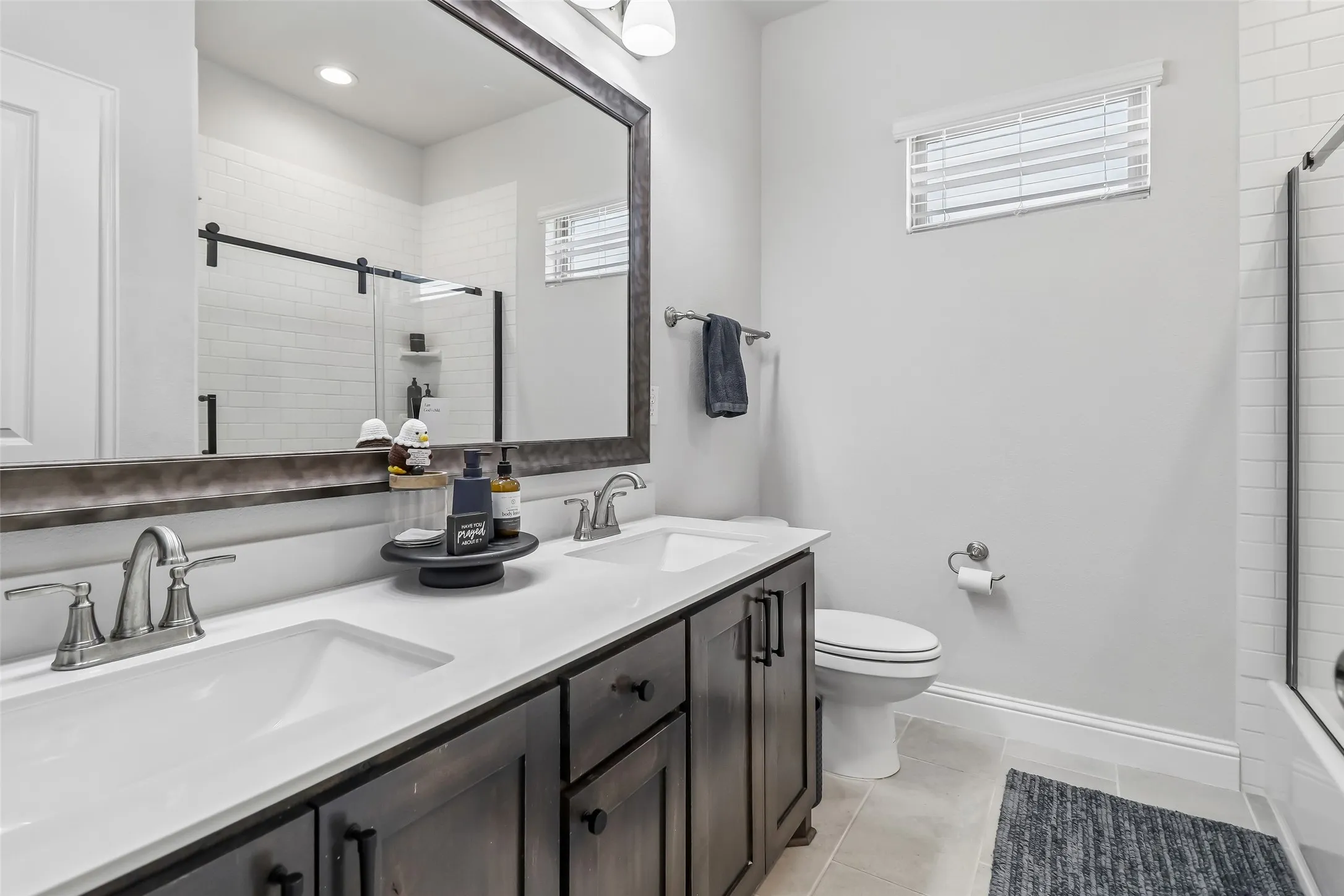 Single Family Residence For Sale in Ellis County , 4417 Groundwater Way, Midlothian, Texas 76065, 4 Bedroom, 4 Bathroom, 3 Garage spaces, 4,009 Sqft, built in 2024, mls#21364590, Real Estate Agent in Midlothian, Homes For Sale in Ellis county, Homes For Sale in Midlothian, Realtor in Midlothian Texas, Real Estate Brokerage Independent Realty Texas, Luminita Cordes Realtor