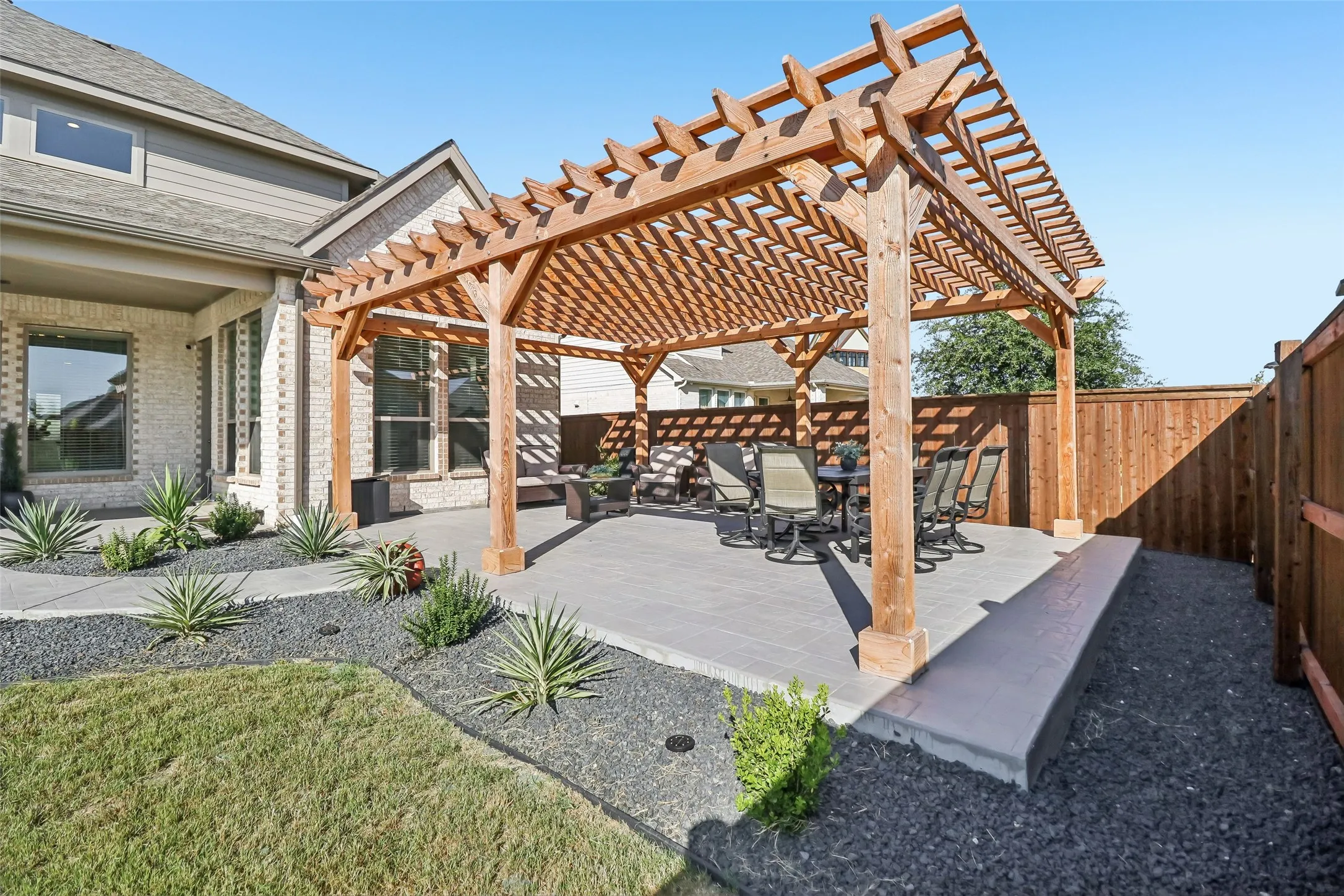 Single Family Residence For Sale in Ellis County , 4417 Groundwater Way, Midlothian, Texas 76065, 4 Bedroom, 4 Bathroom, 3 Garage spaces, 4,009 Sqft, built in 2024, mls#21364590, Real Estate Agent in Midlothian, Homes For Sale in Ellis county, Homes For Sale in Midlothian, Realtor in Midlothian Texas, Real Estate Brokerage Independent Realty Texas, Luminita Cordes Realtor