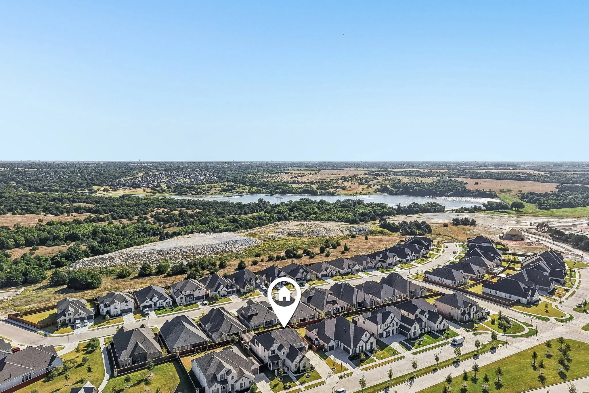 Single Family Residence For Sale in Ellis County , 4417 Groundwater Way, Midlothian, Texas 76065, 4 Bedroom, 4 Bathroom, 3 Garage spaces, 4,009 Sqft, built in 2024, mls#21364590, Real Estate Agent in Midlothian, Homes For Sale in Ellis county, Homes For Sale in Midlothian, Realtor in Midlothian Texas, Real Estate Brokerage Independent Realty Texas, Luminita Cordes Realtor